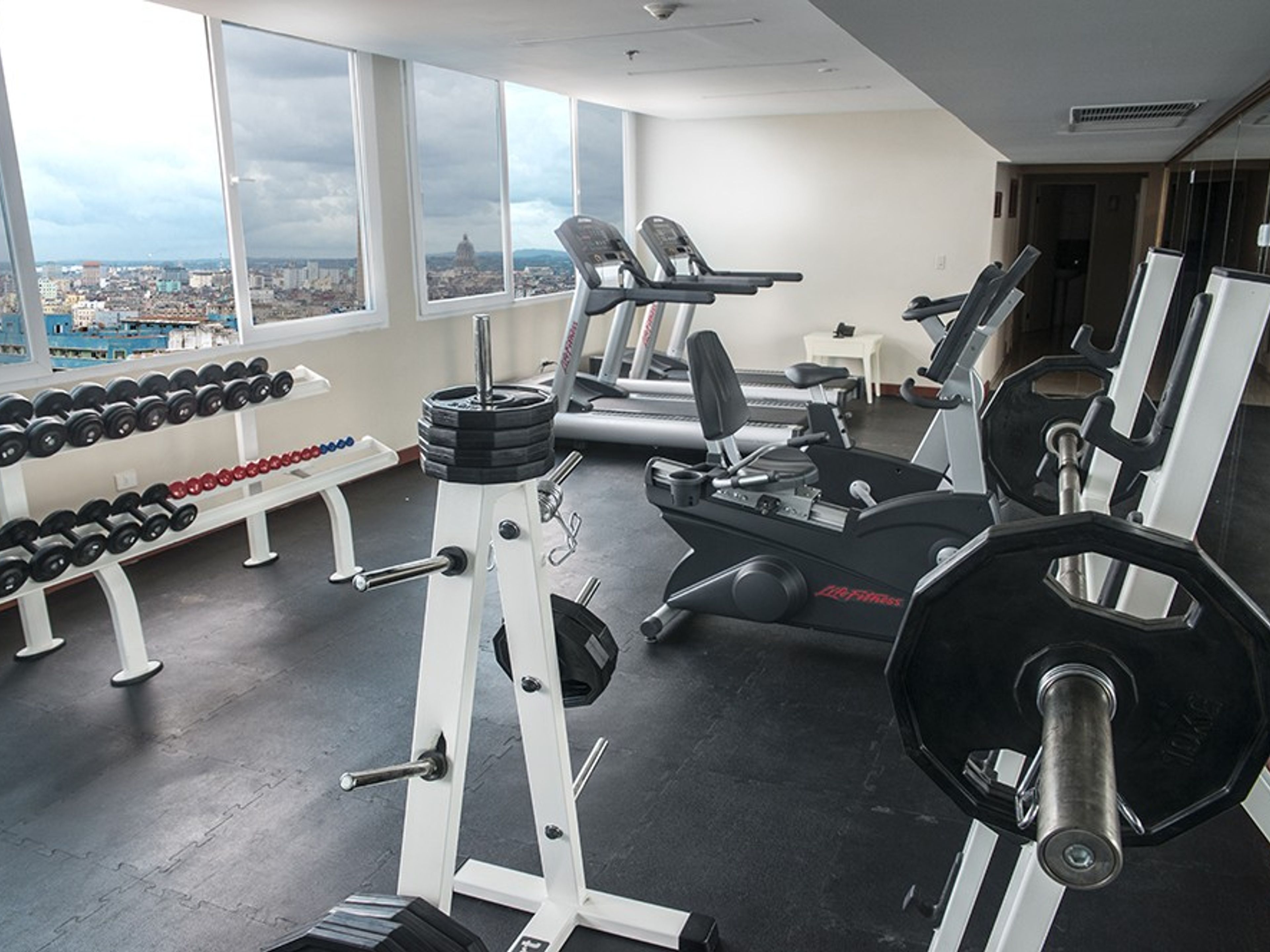 Hotel NH CAPRIGym