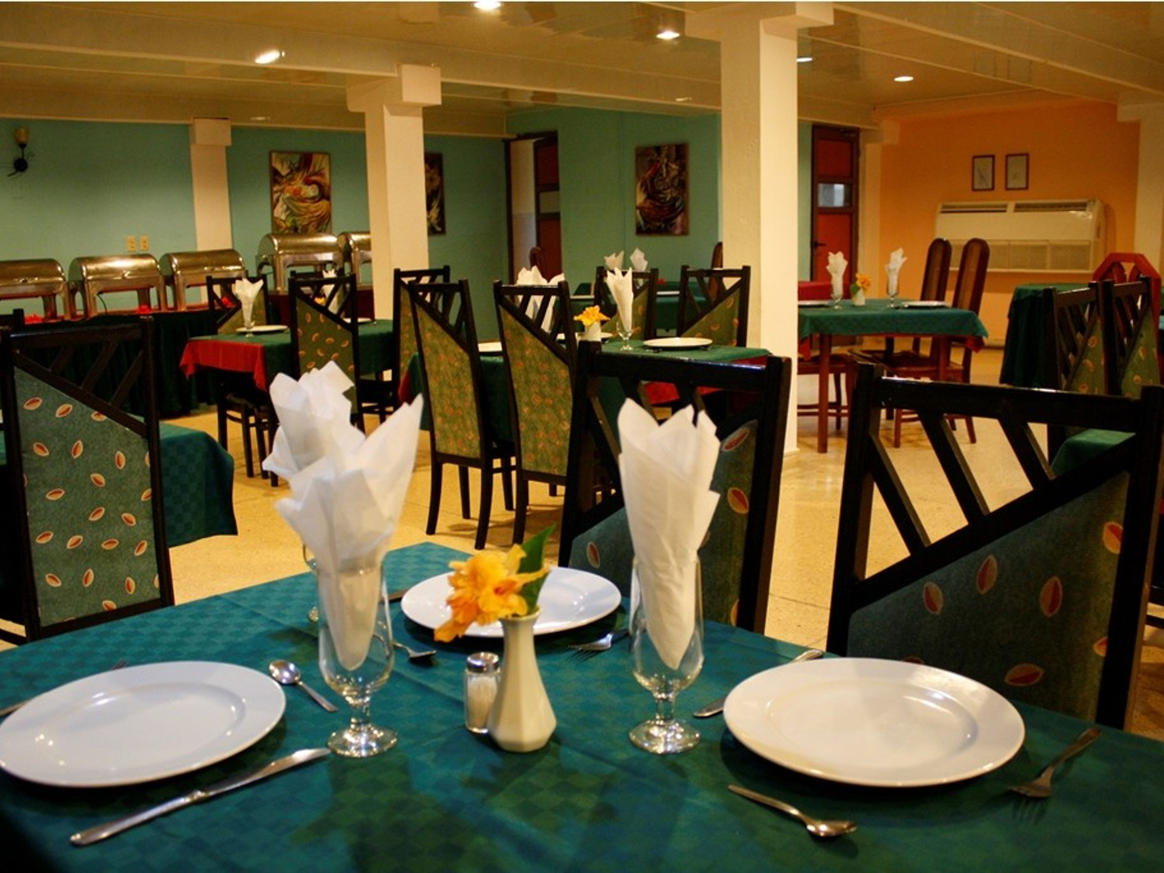 Islazul Balcón del Caribe HotelBuffet Restaurant