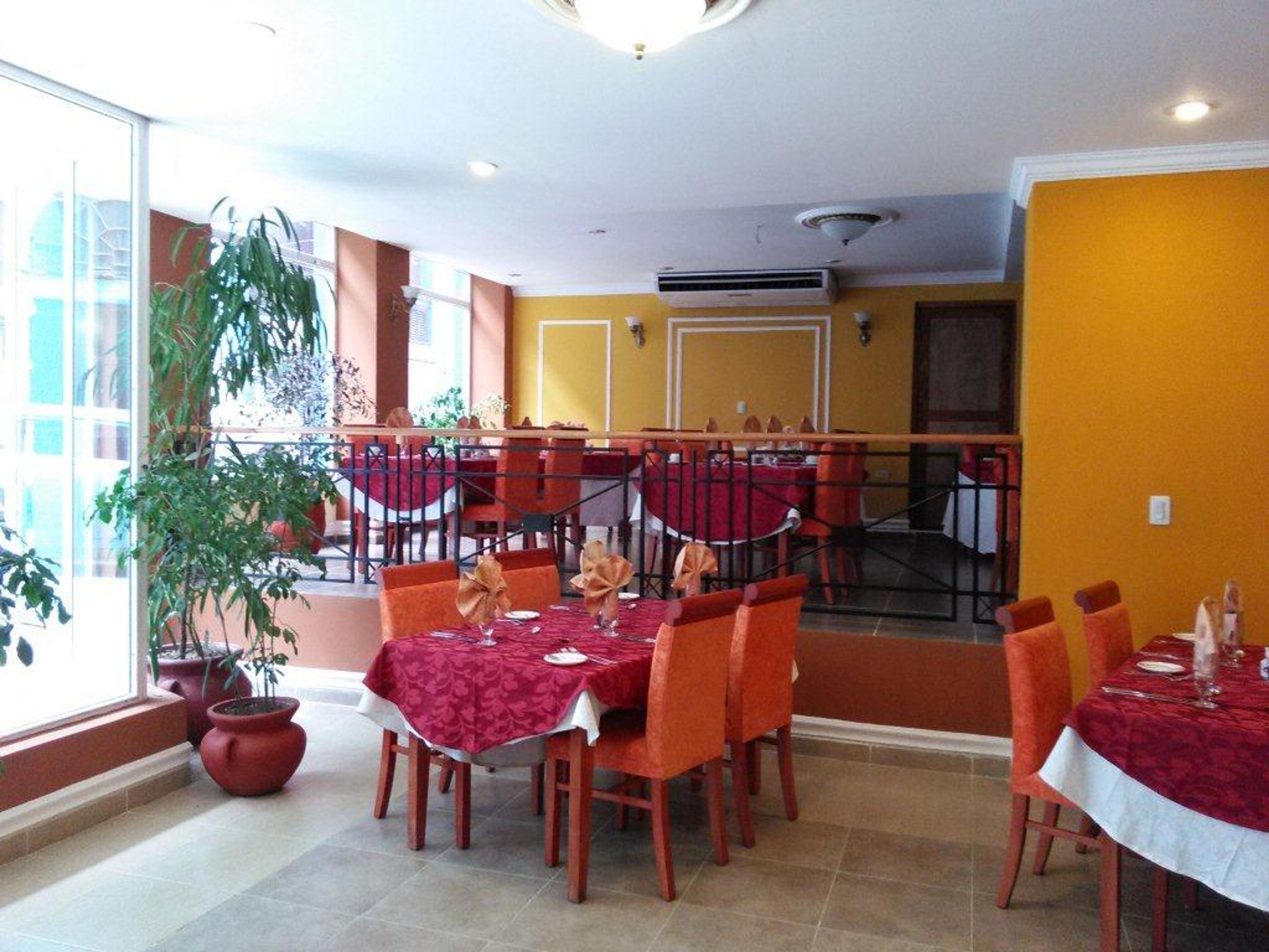 Hotel Cubanacan San FélixHotel's restaurant view