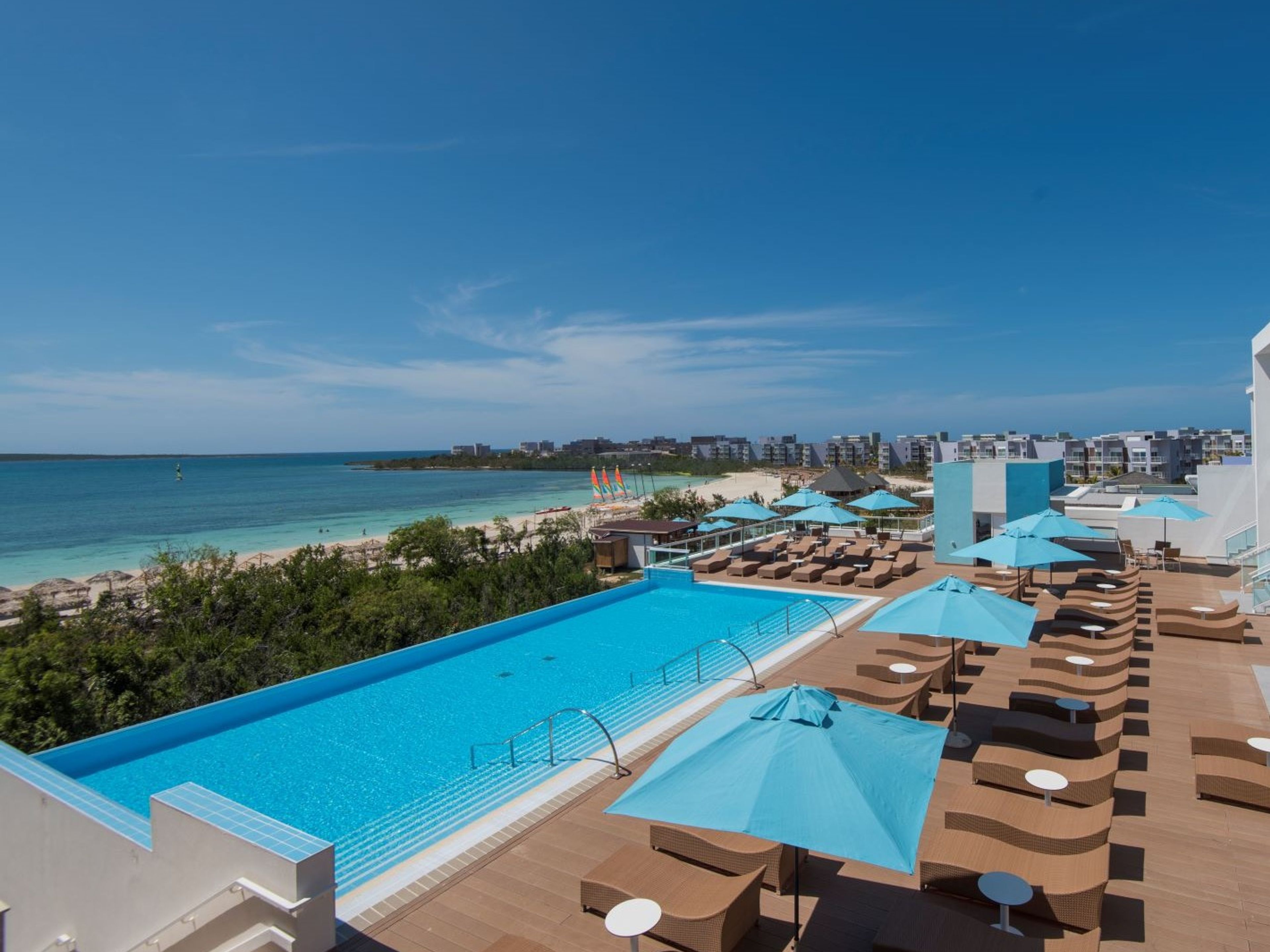 Hôtel ASTON FIESTA - Adultes seulement de plus de 18 ansHotel's pool view.