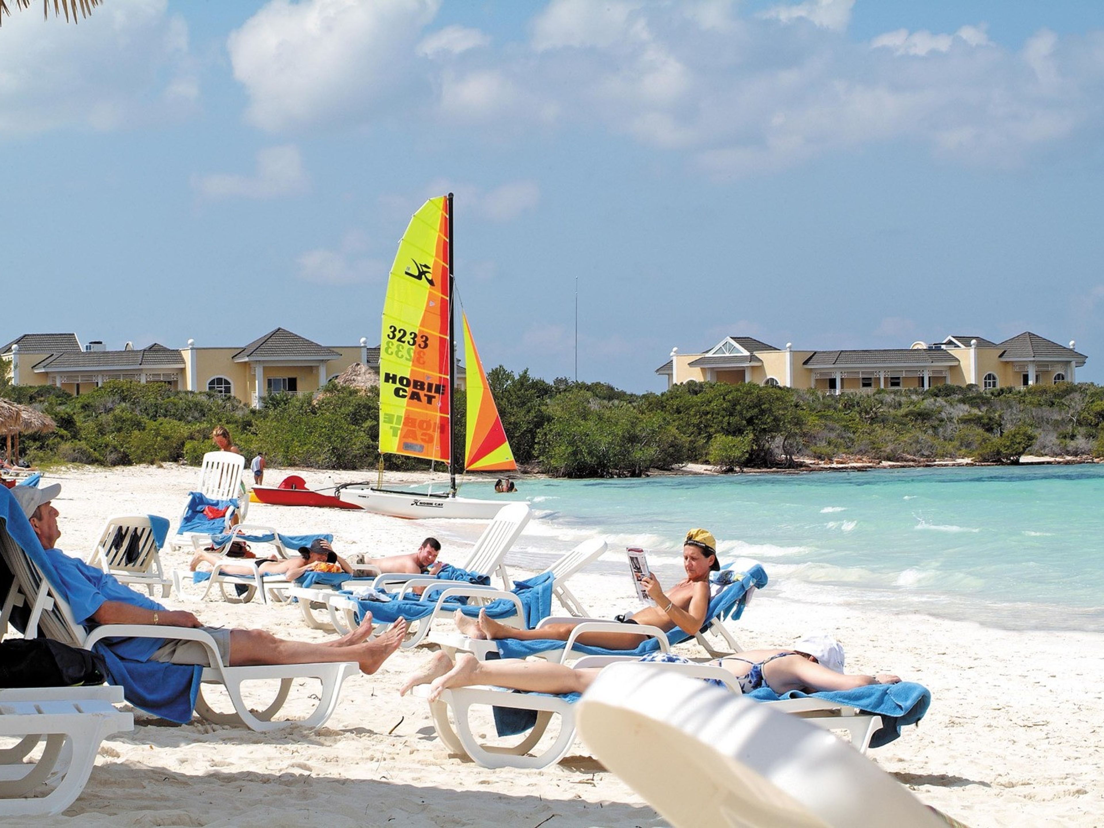 Hotel IBEROSTAR SELECTION ENSENACHOSBeach