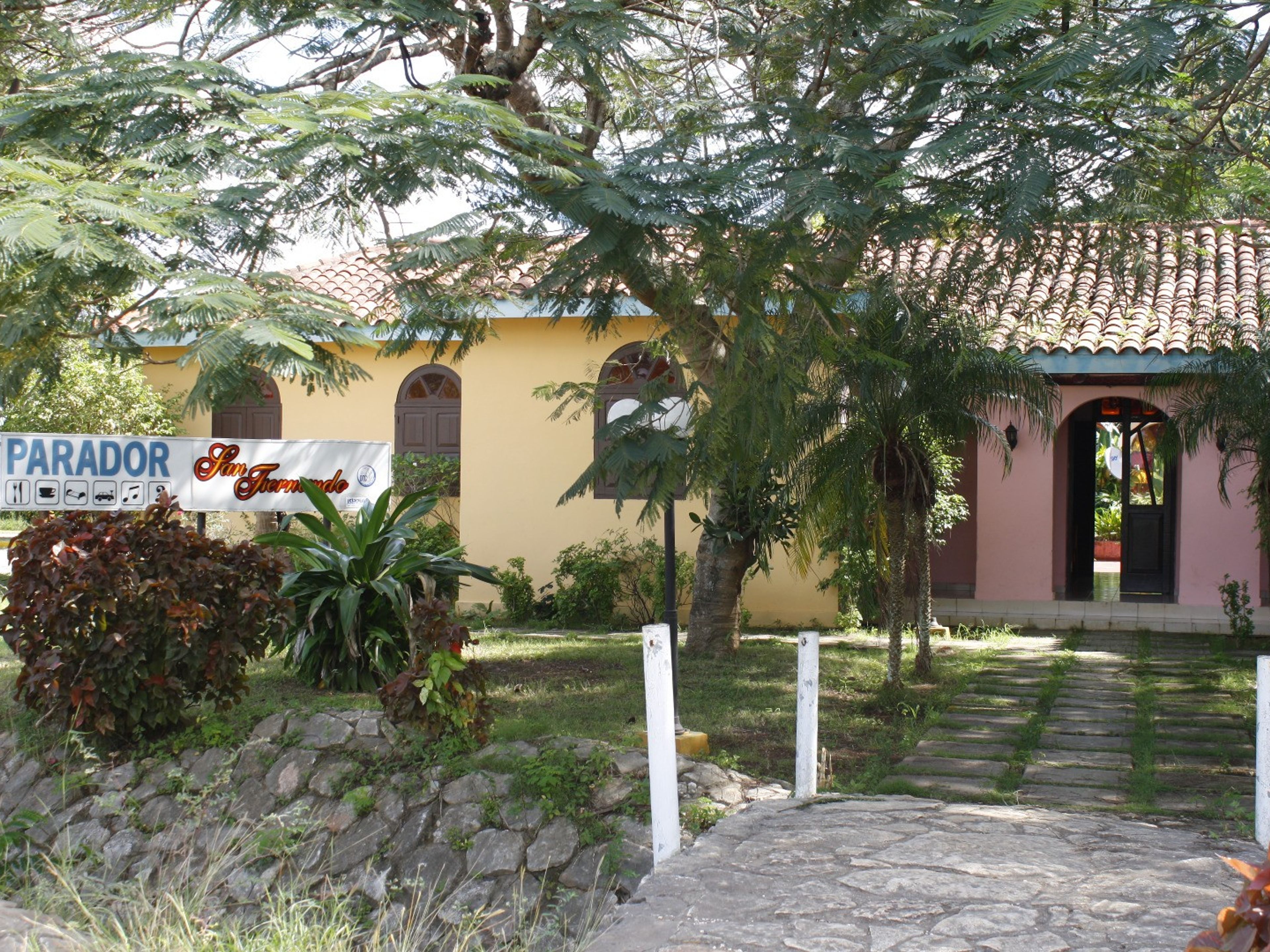 ISLAZUL SAN FERNANDO Motel