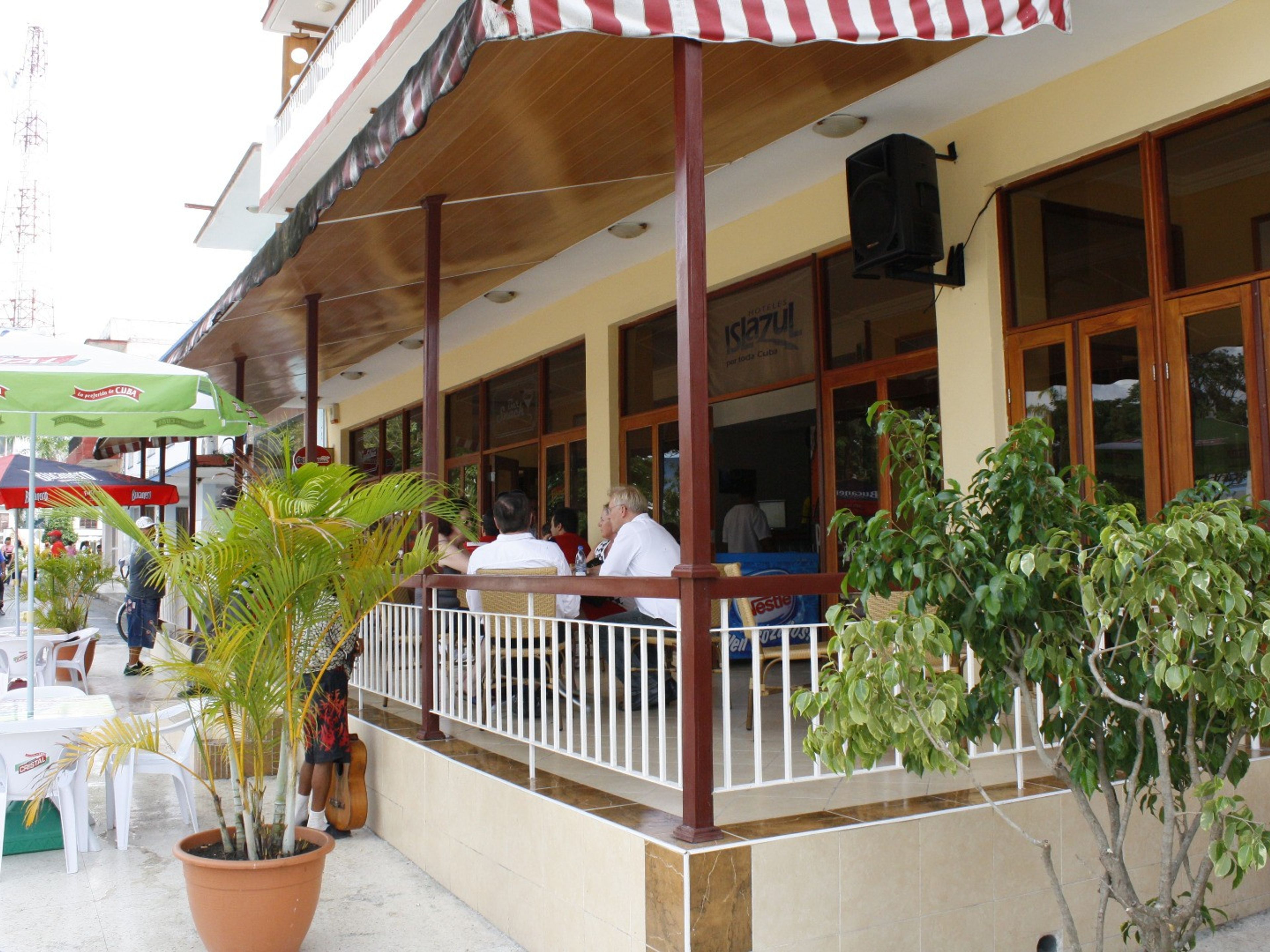 ISLAZUL CADILLAC HotelSnack Bar