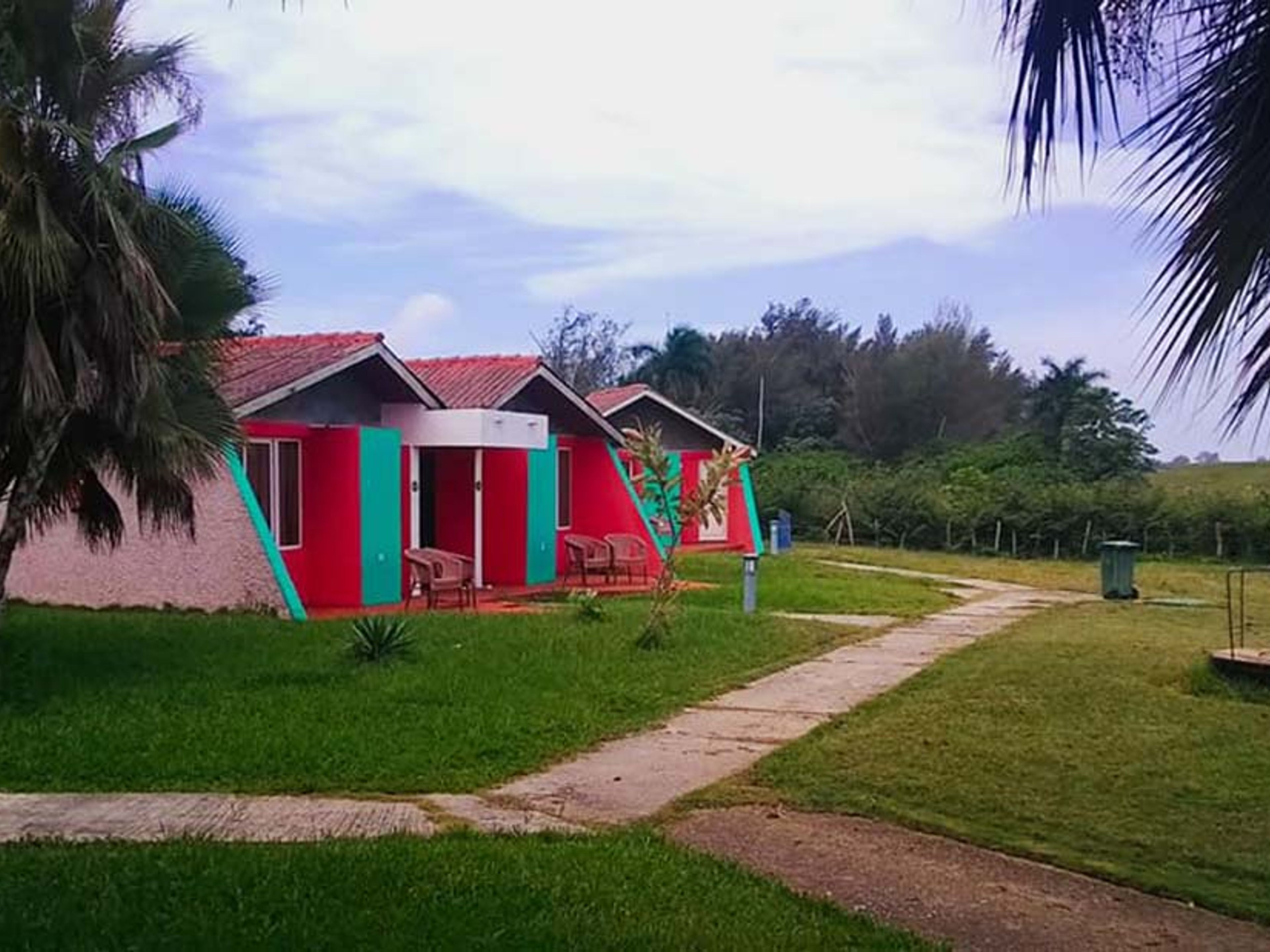 Villa Internacional  LAGUNA GRANDELaguna Grande Villa's panoramic view, Pinar del Río, Cuba.