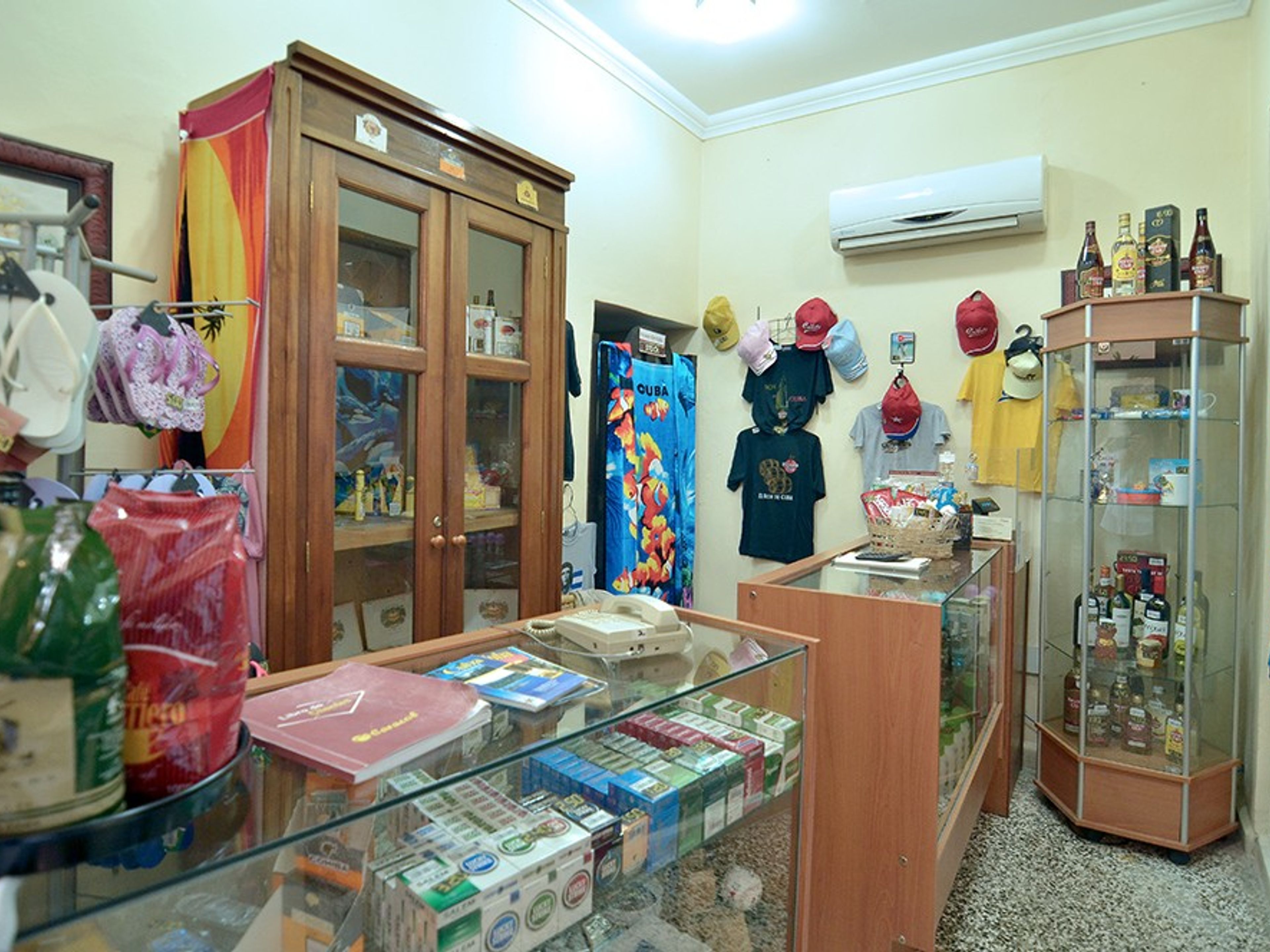 Hotel E VelascoSouvenir & gift shop