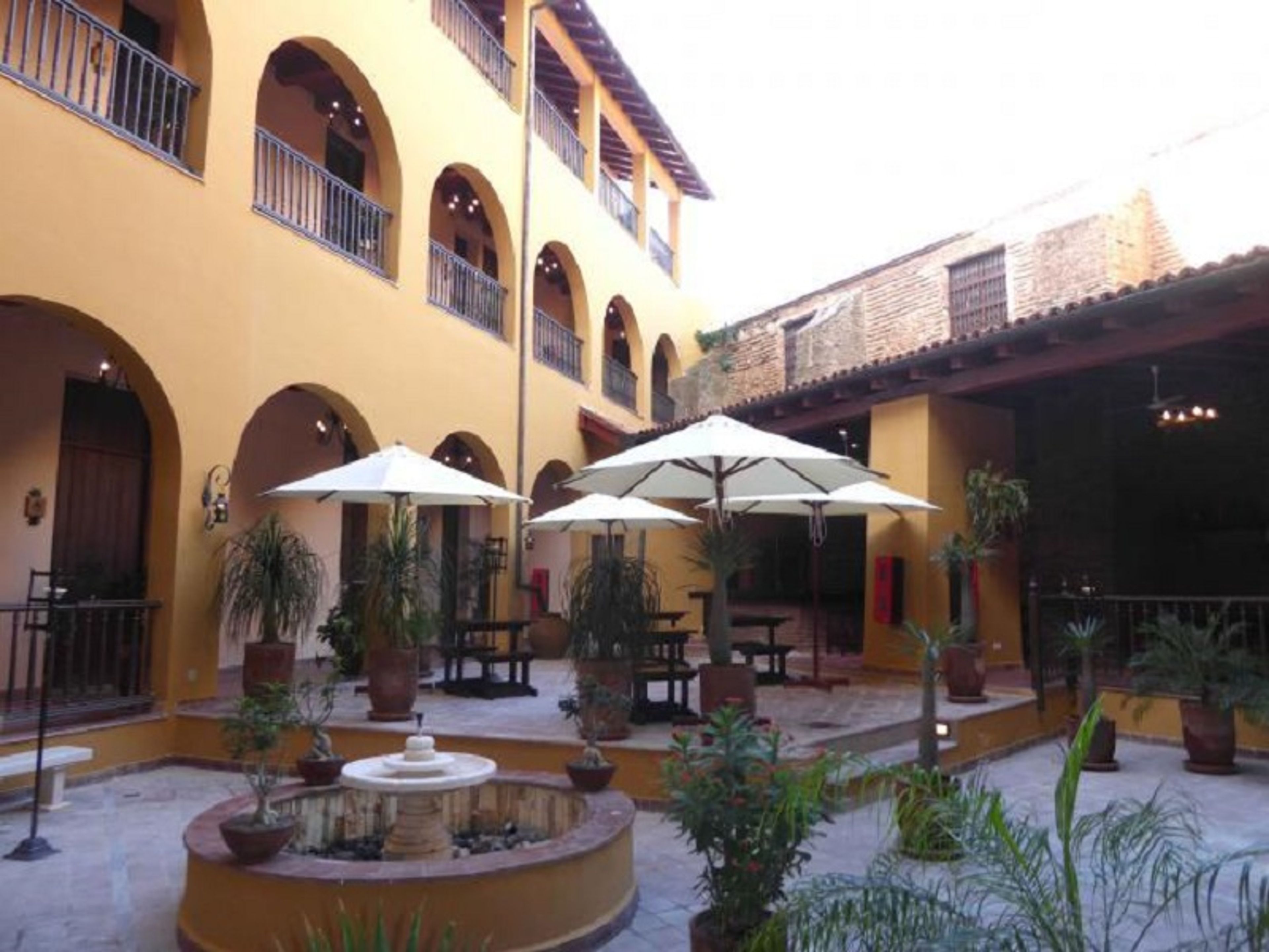 Hotel MYSTIQUE CAMAGÜEY SAN JUANHotel´s snack bar view