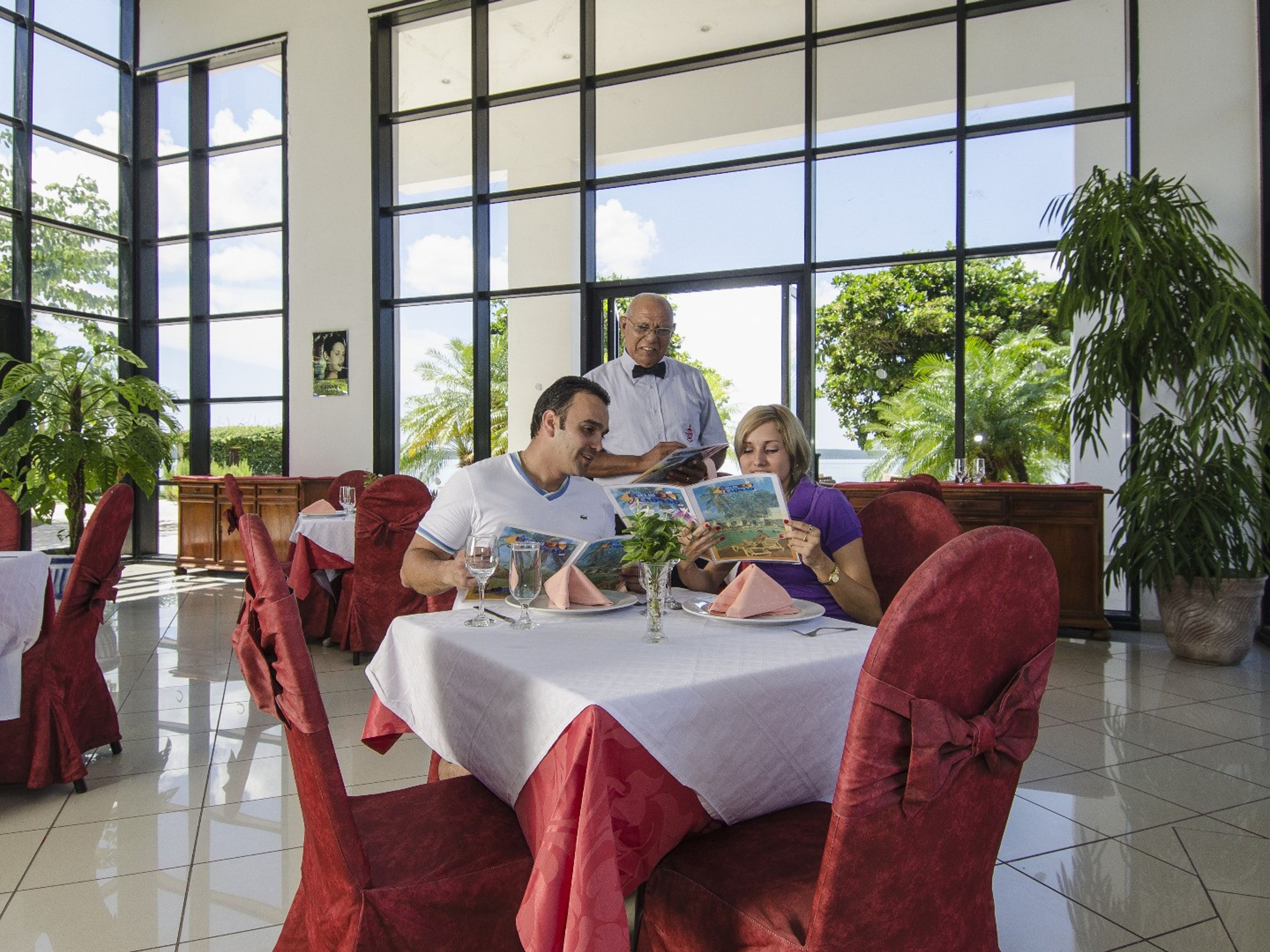 Отель INNSiDE JAGUA AFFILIATED BY MELIÁPool Snack Bar Caonao