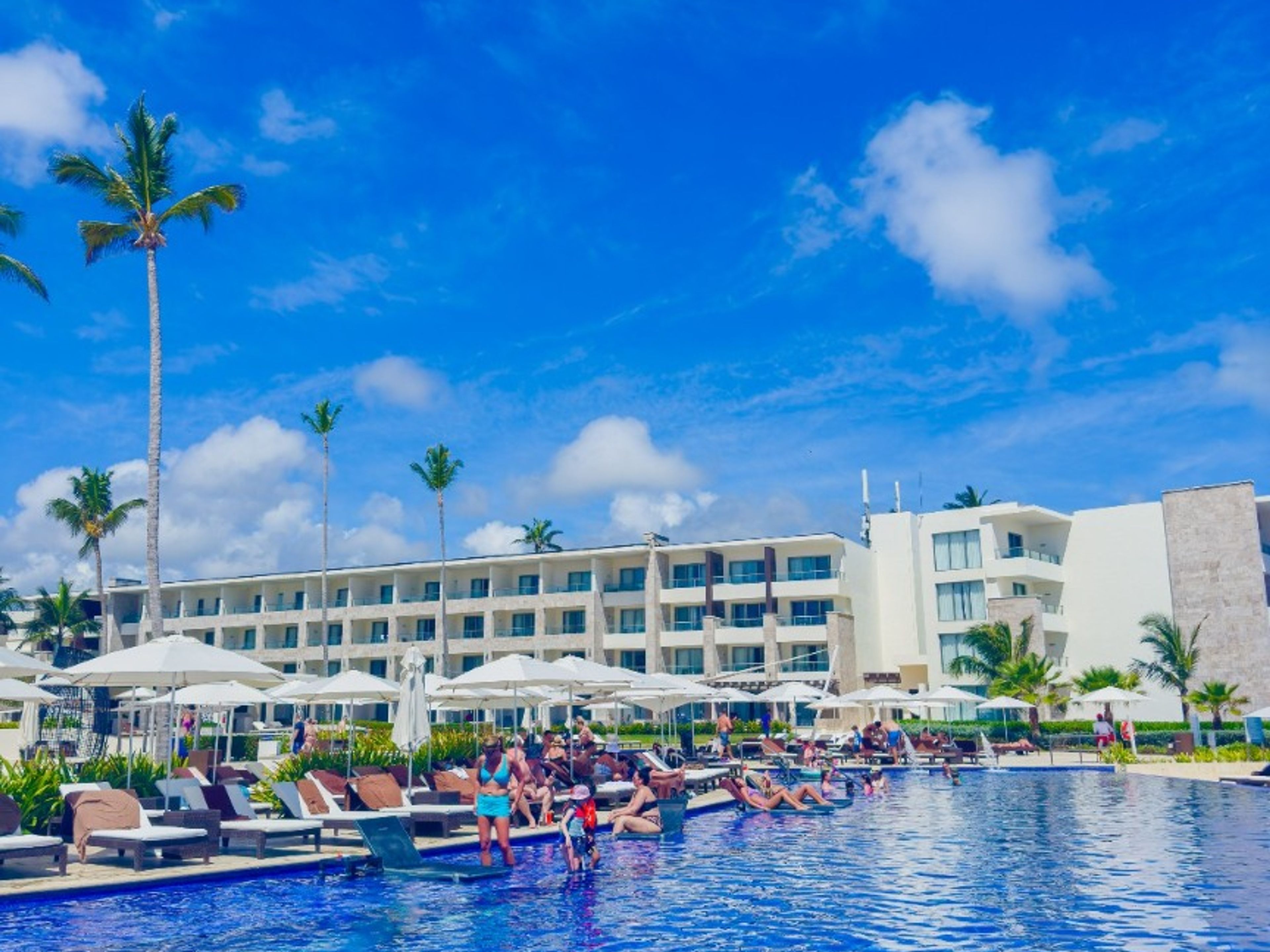 Hotel ROYALTON BAVARO.Hotel's pool panoramic view.