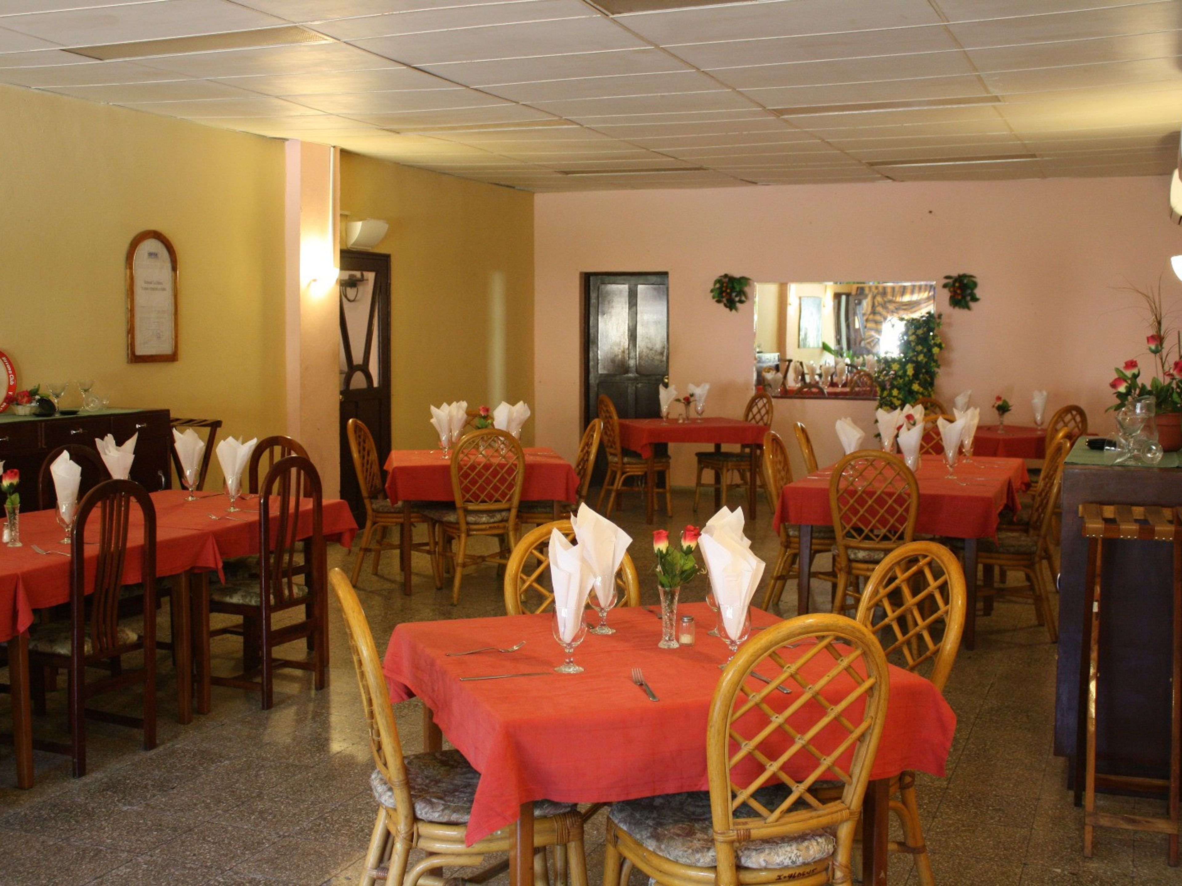 Motel Islazul Jardín Los CocosA la carte international restaurant