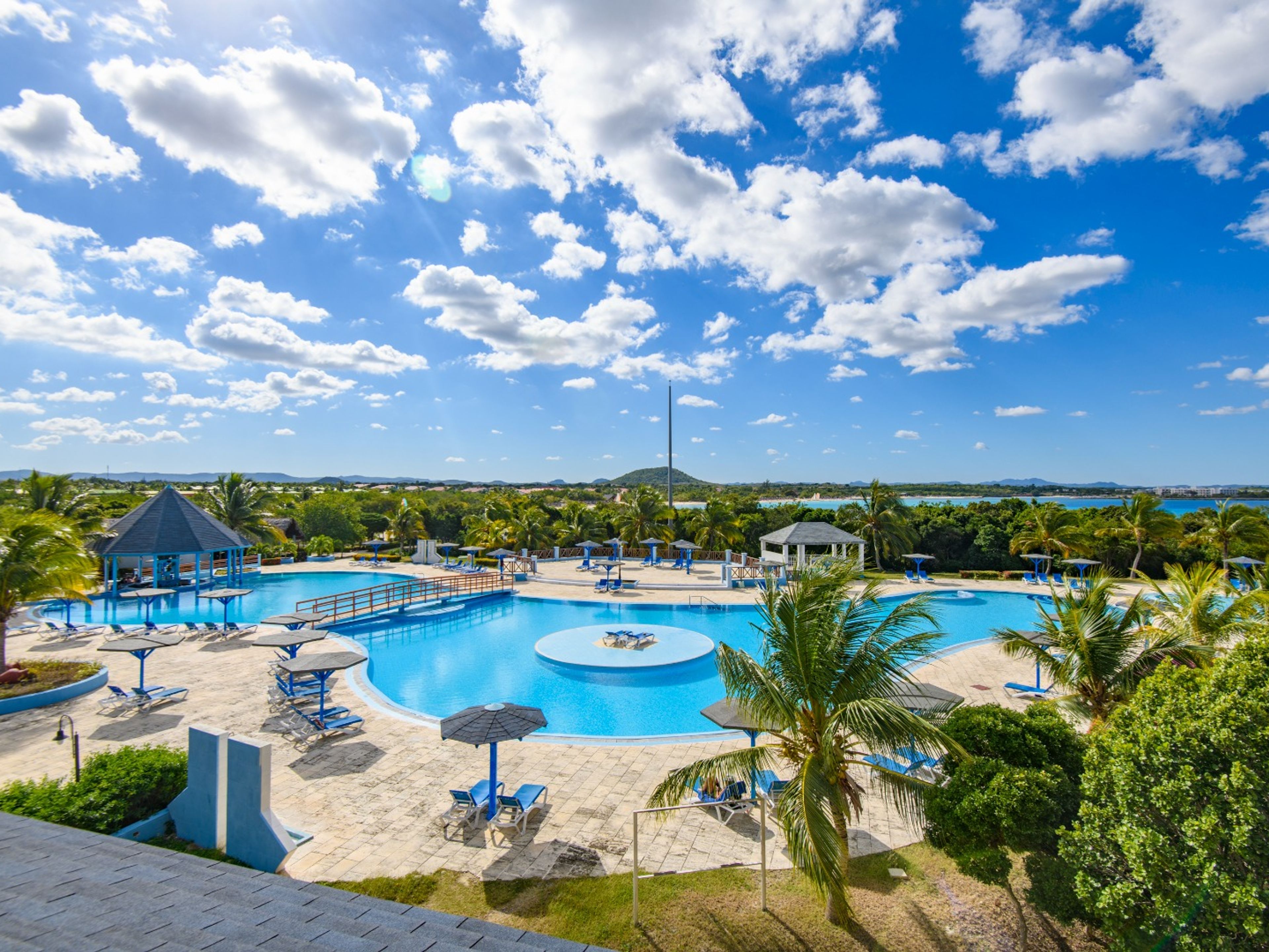 Hôtel ASTON COSTA VERDE BEACH RESORT