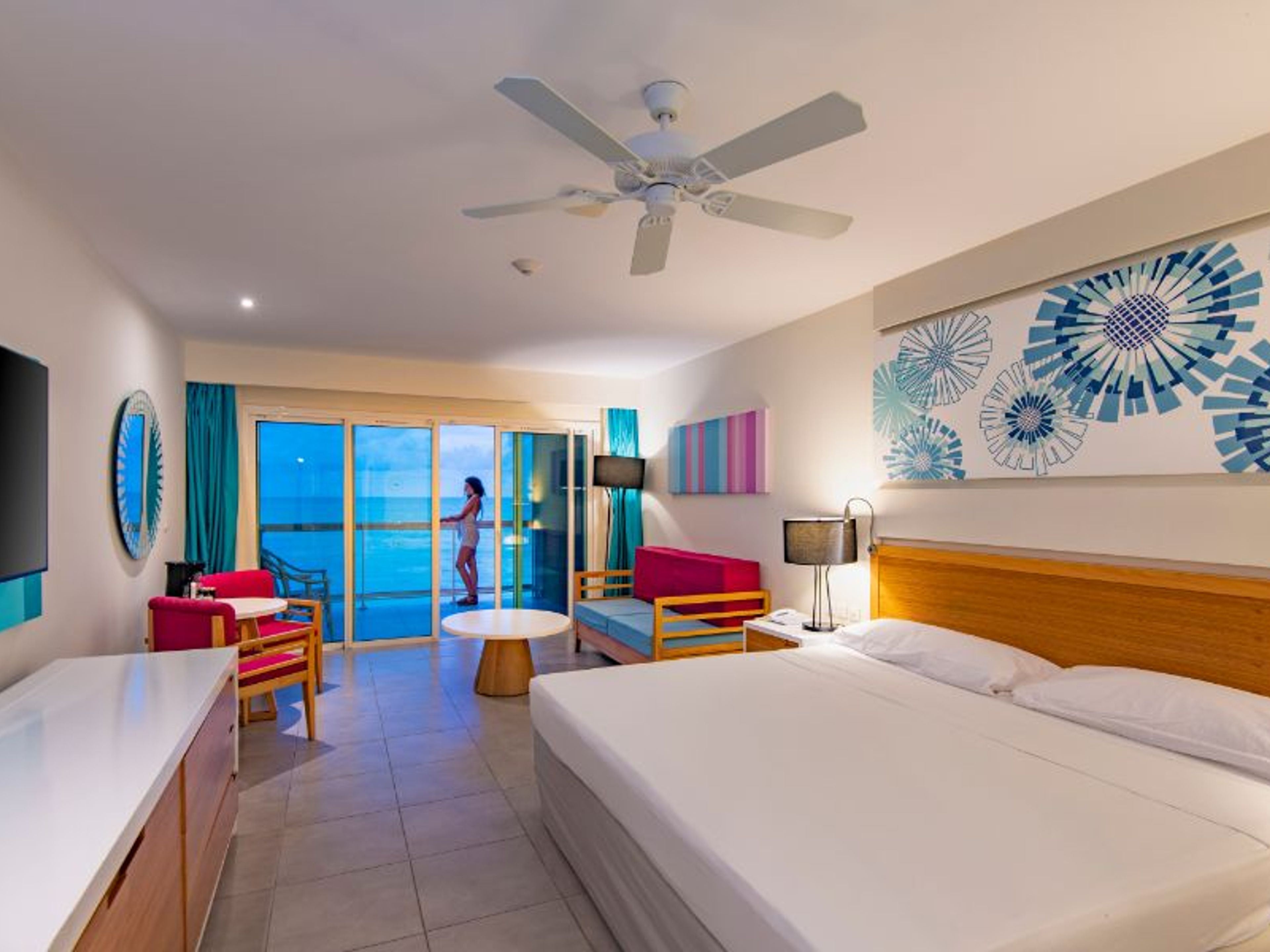 Отель PLAYA VISTA AZUL RESORT & SUITEOCEAN FRONT PREMIUM Room