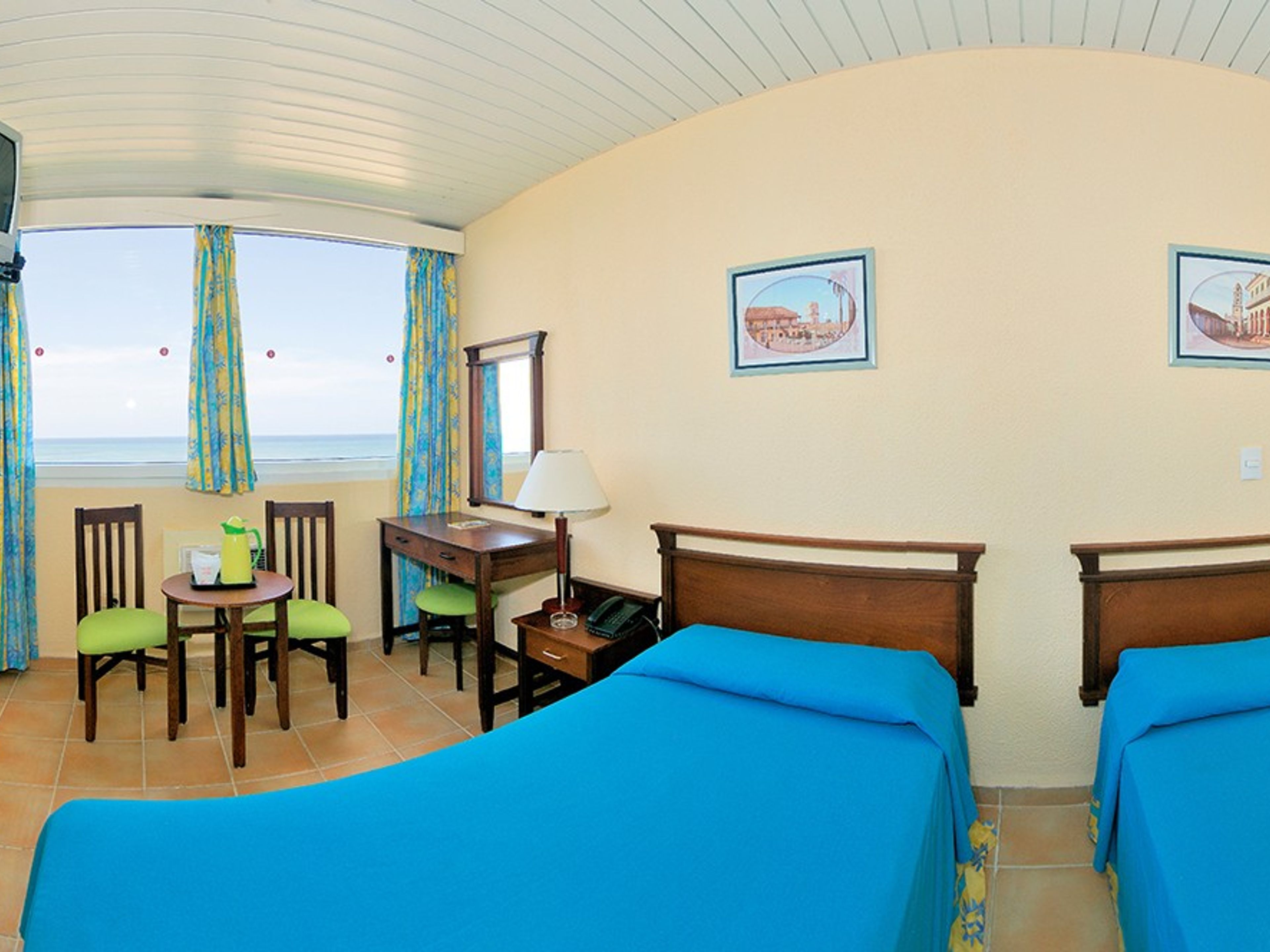 Отель Club Amigo AncónStandard Room