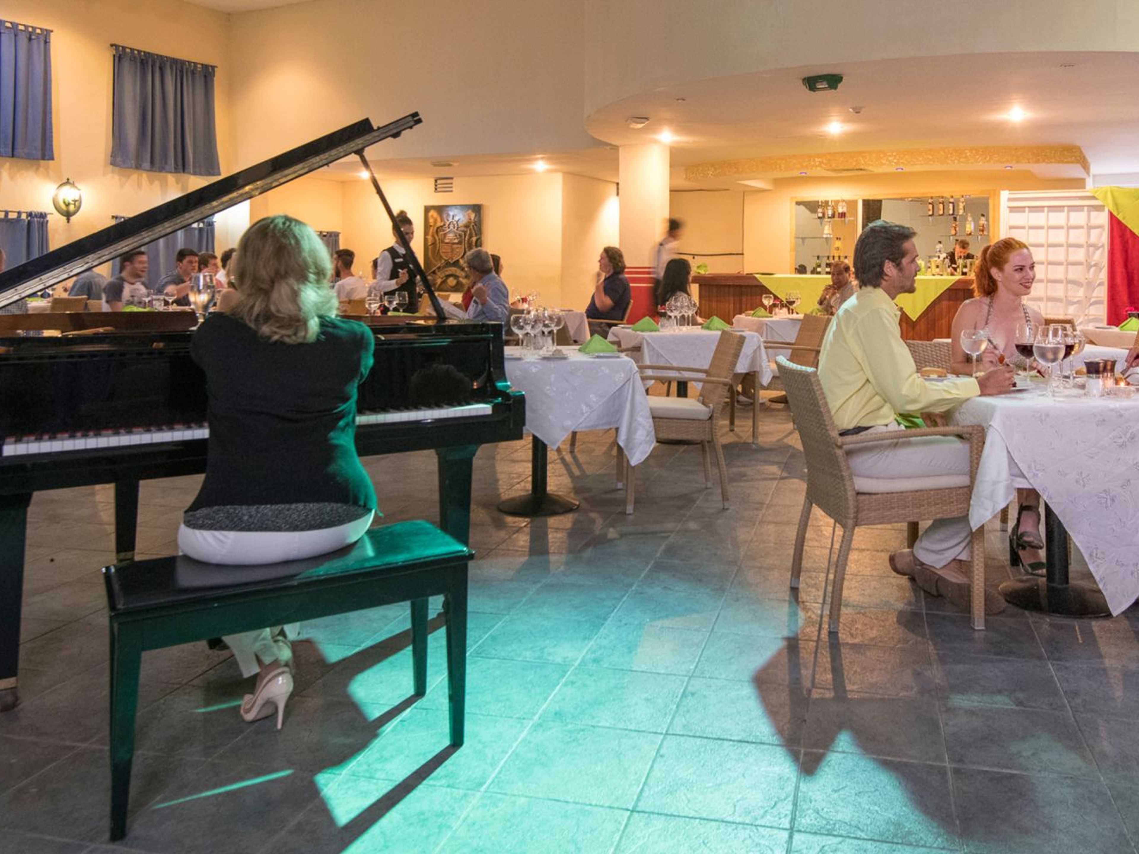 Hotel GRAN CARIBE PLAYA DE OROnull