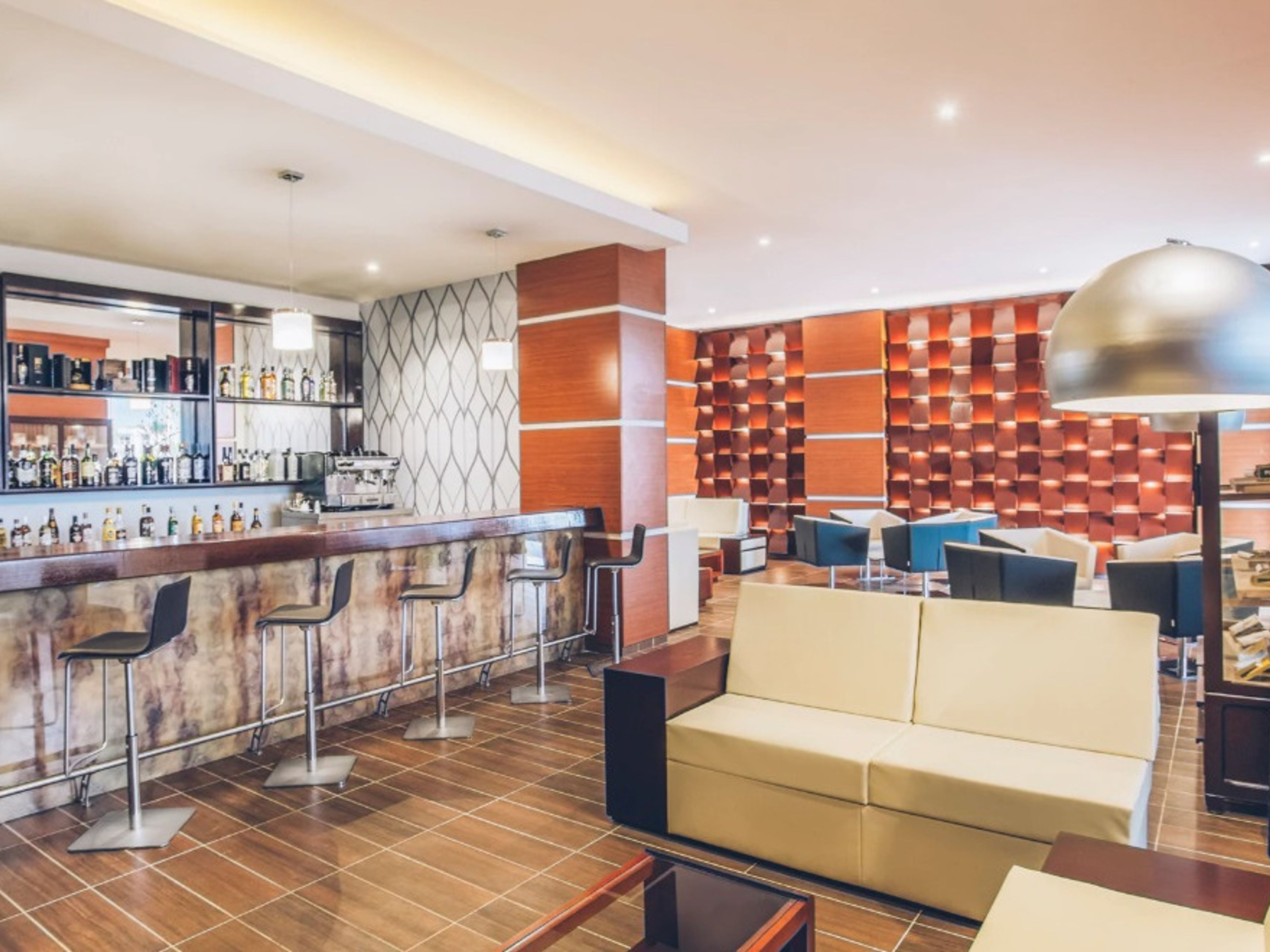 GRAN MUTHU ALMIRANTE BEACH HotelCigar Bar "Bariay"