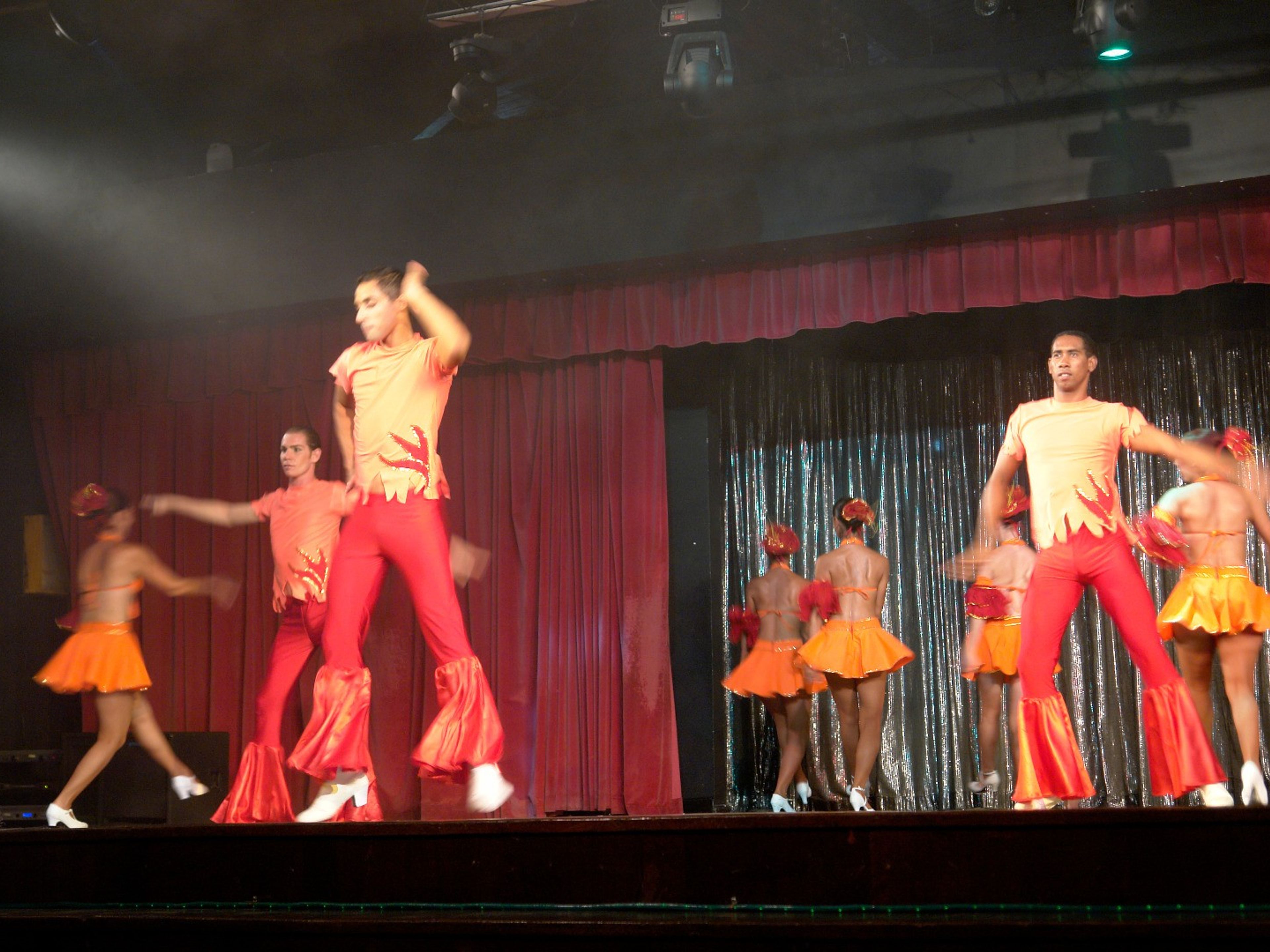 Hotel PLAYA PESQUERO RESORT, SUITE & SPAAnimation Shows