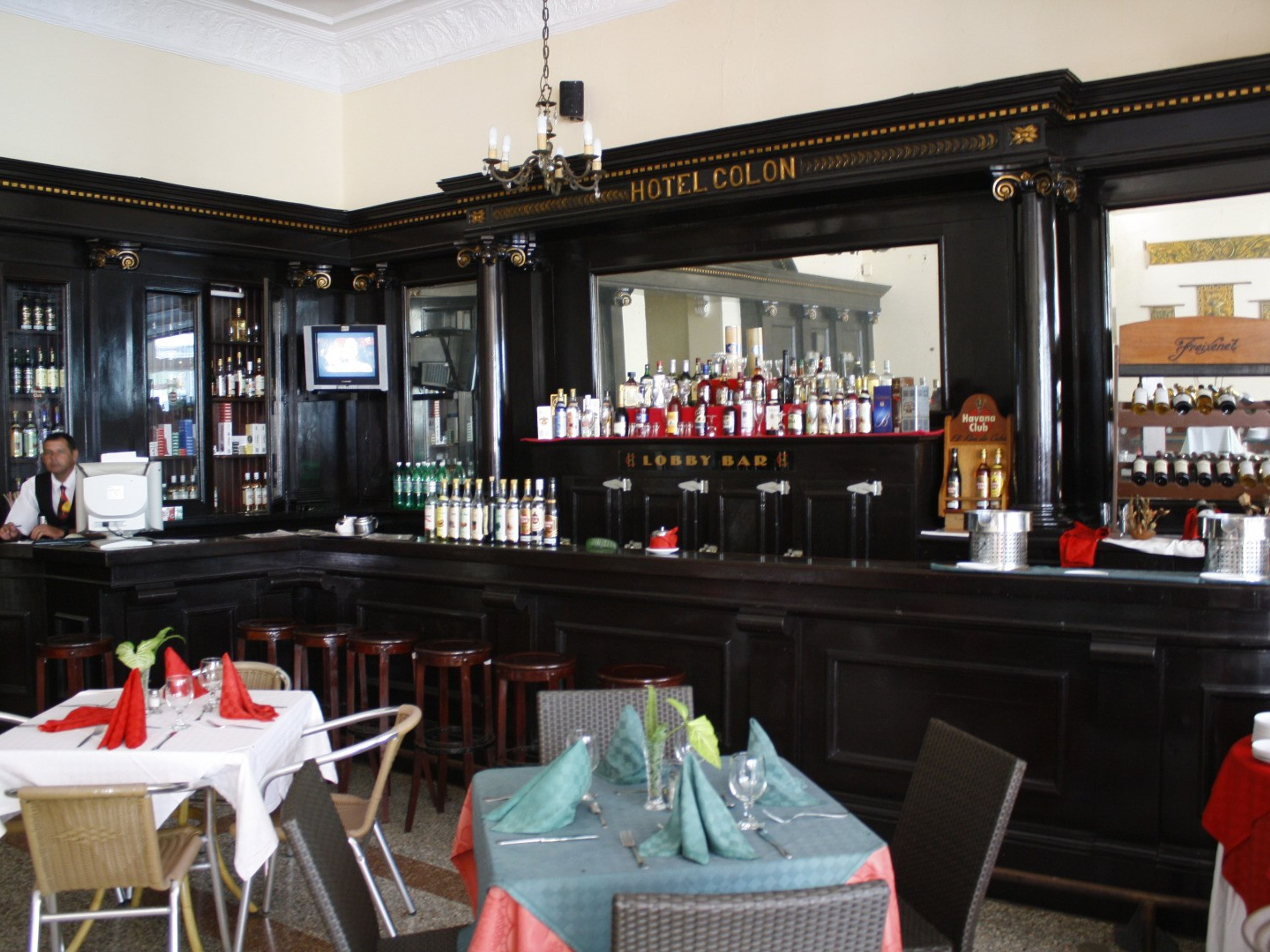 ISLAZUL COLÓN HotelLobby Bar