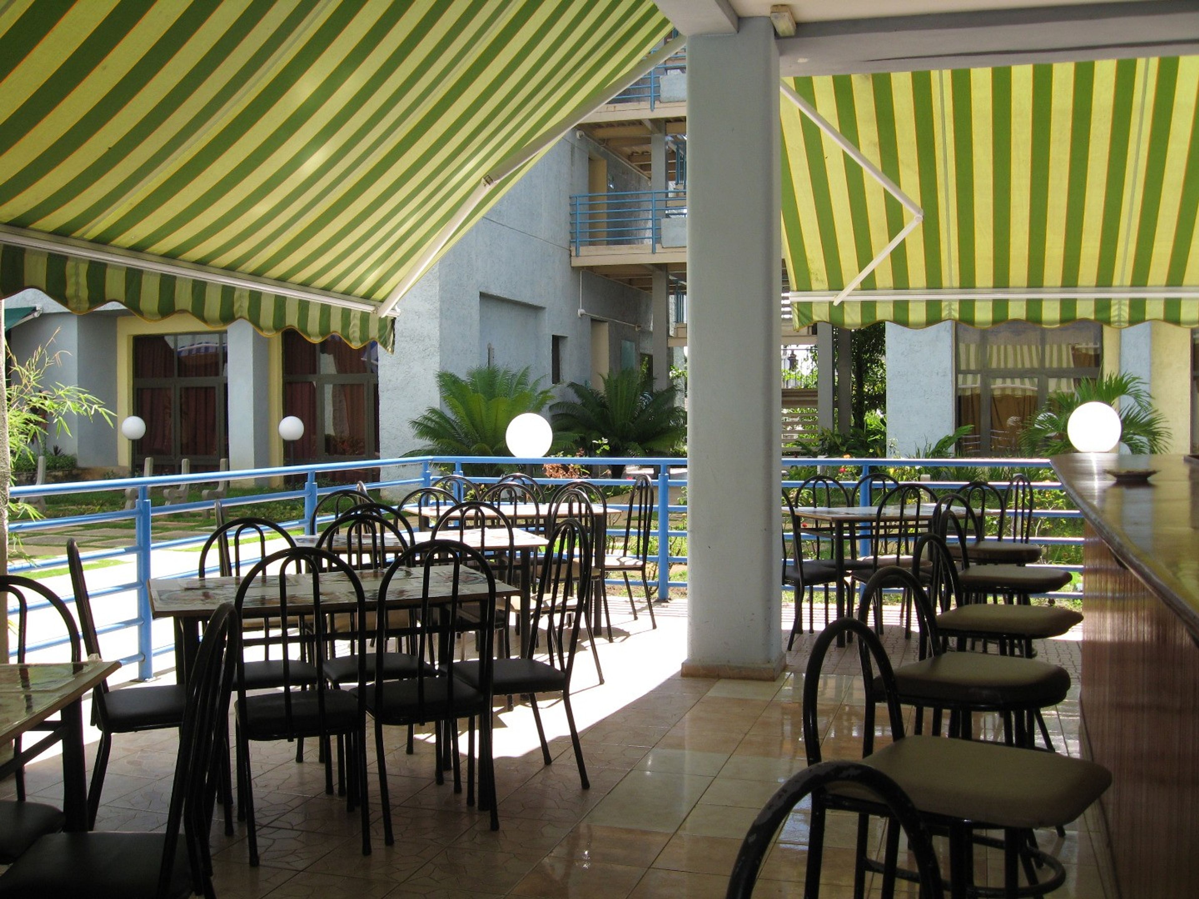 Hotel ISLAZUL TULIPÁNSnack Bar Los Jardines