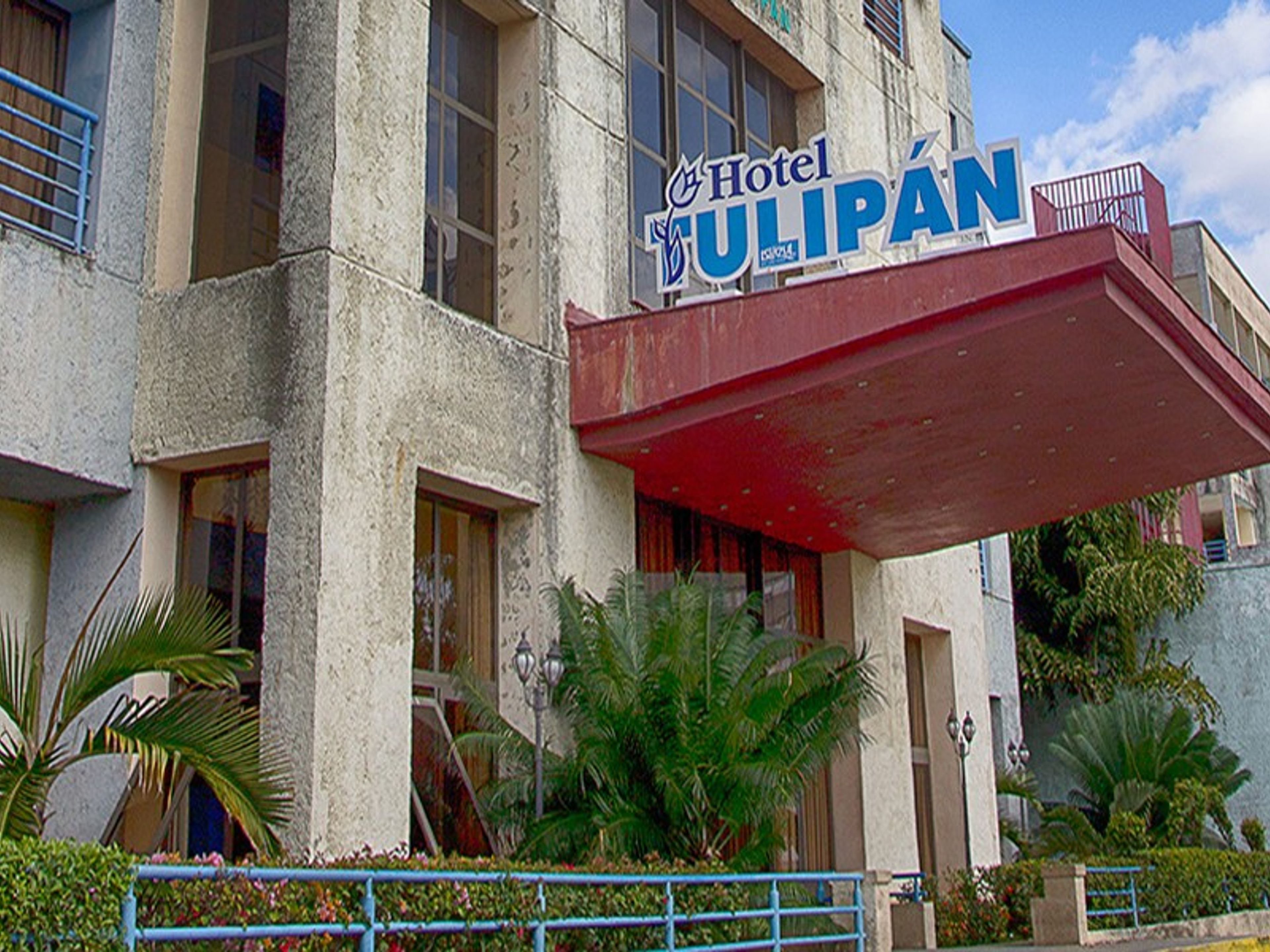Hotel ISLAZUL TULIPÁN