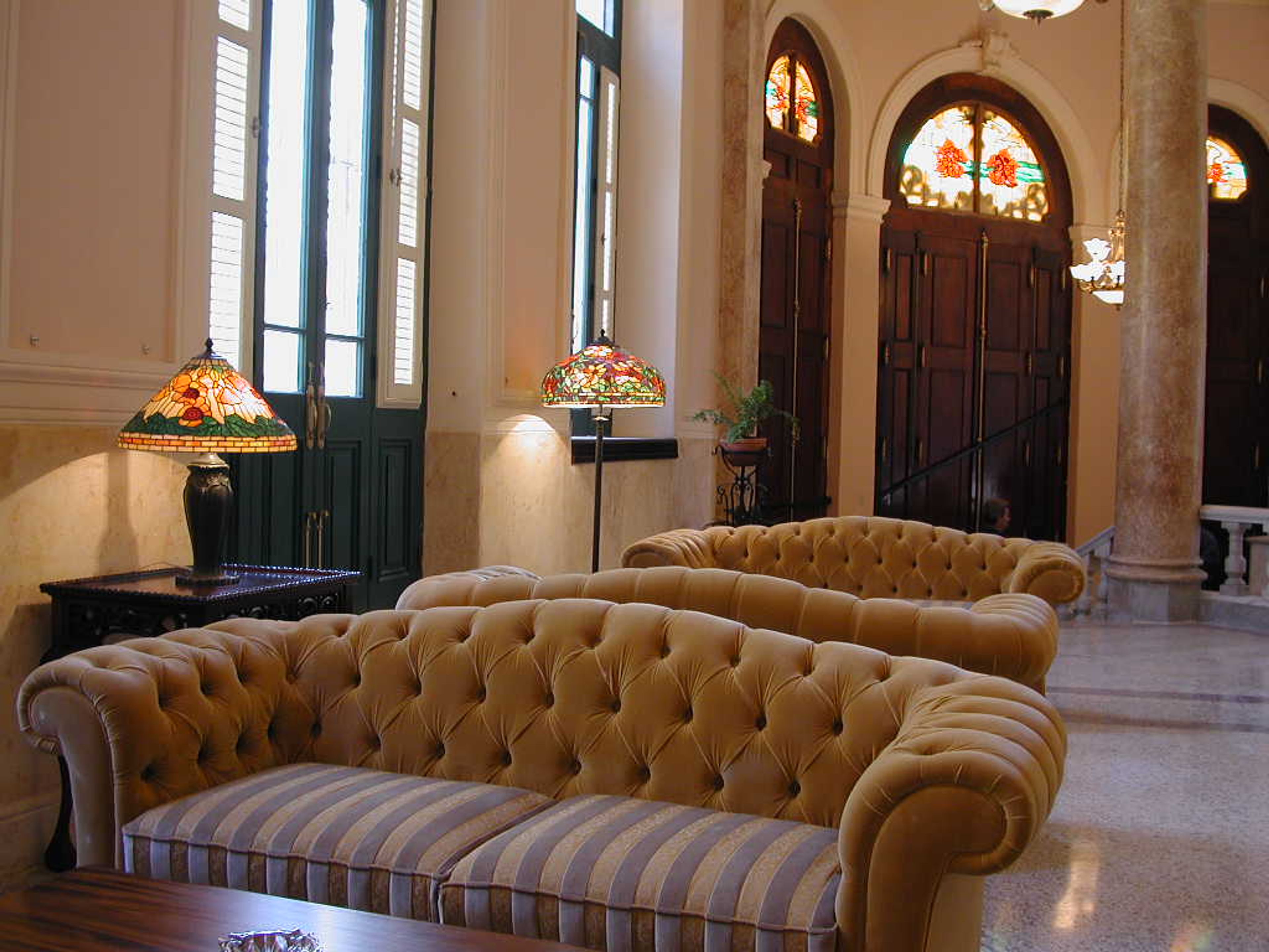 HABAGUANEX RAQUEL HotelLobby view