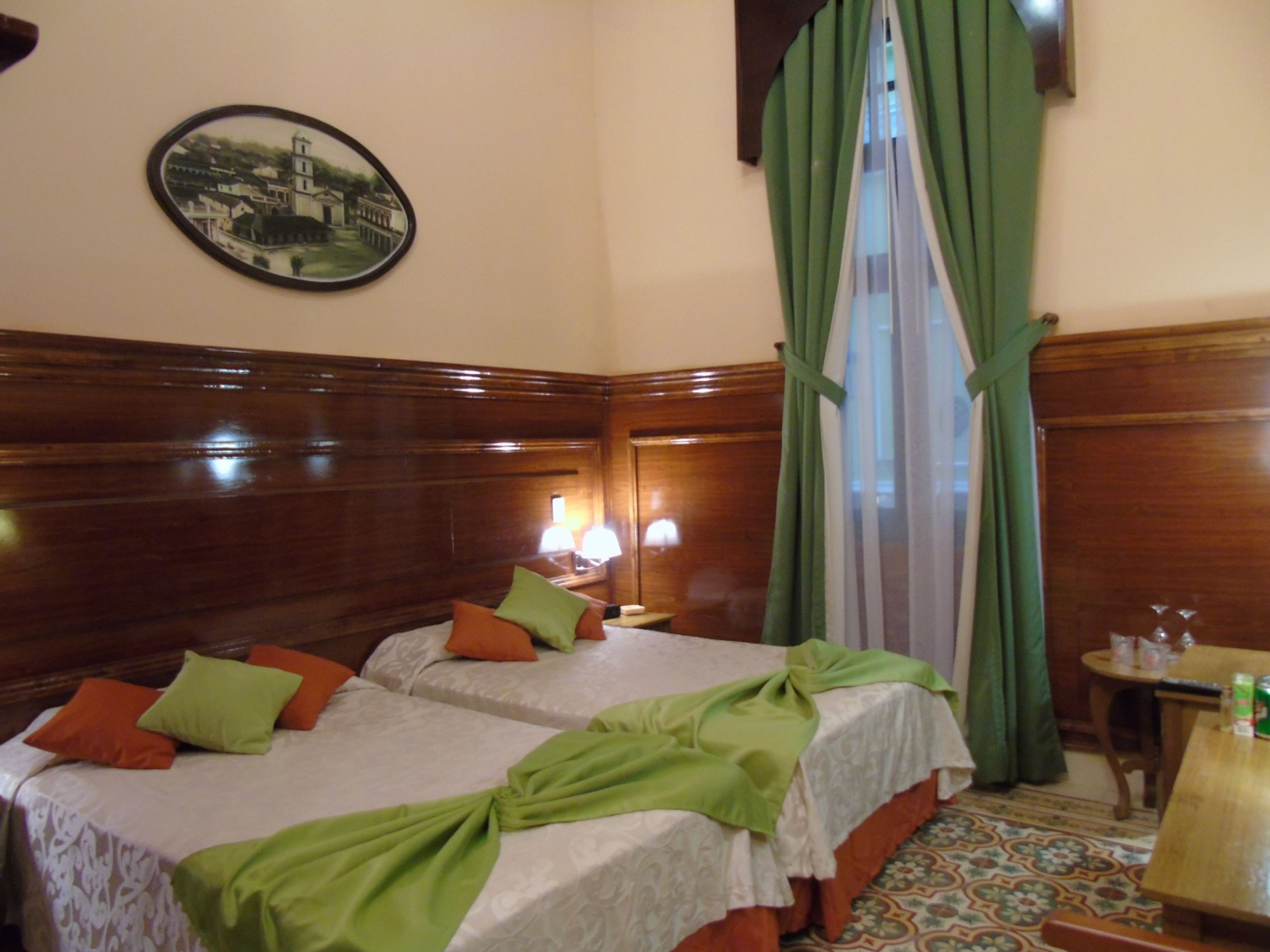 Hotel E REALRoom´s details