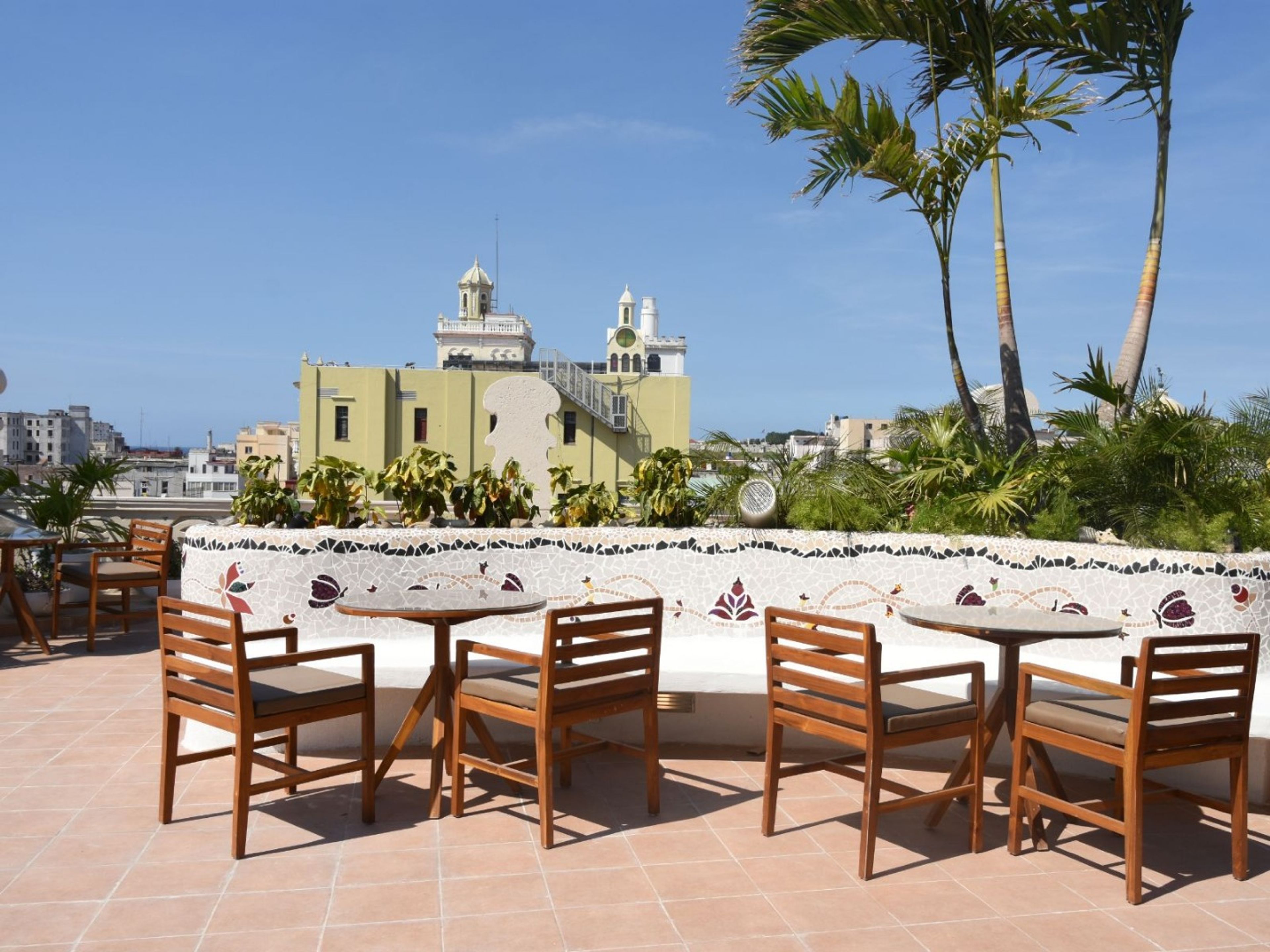 Hotel HABAGUANEX PALACIO CUETOHotel´s terrace view