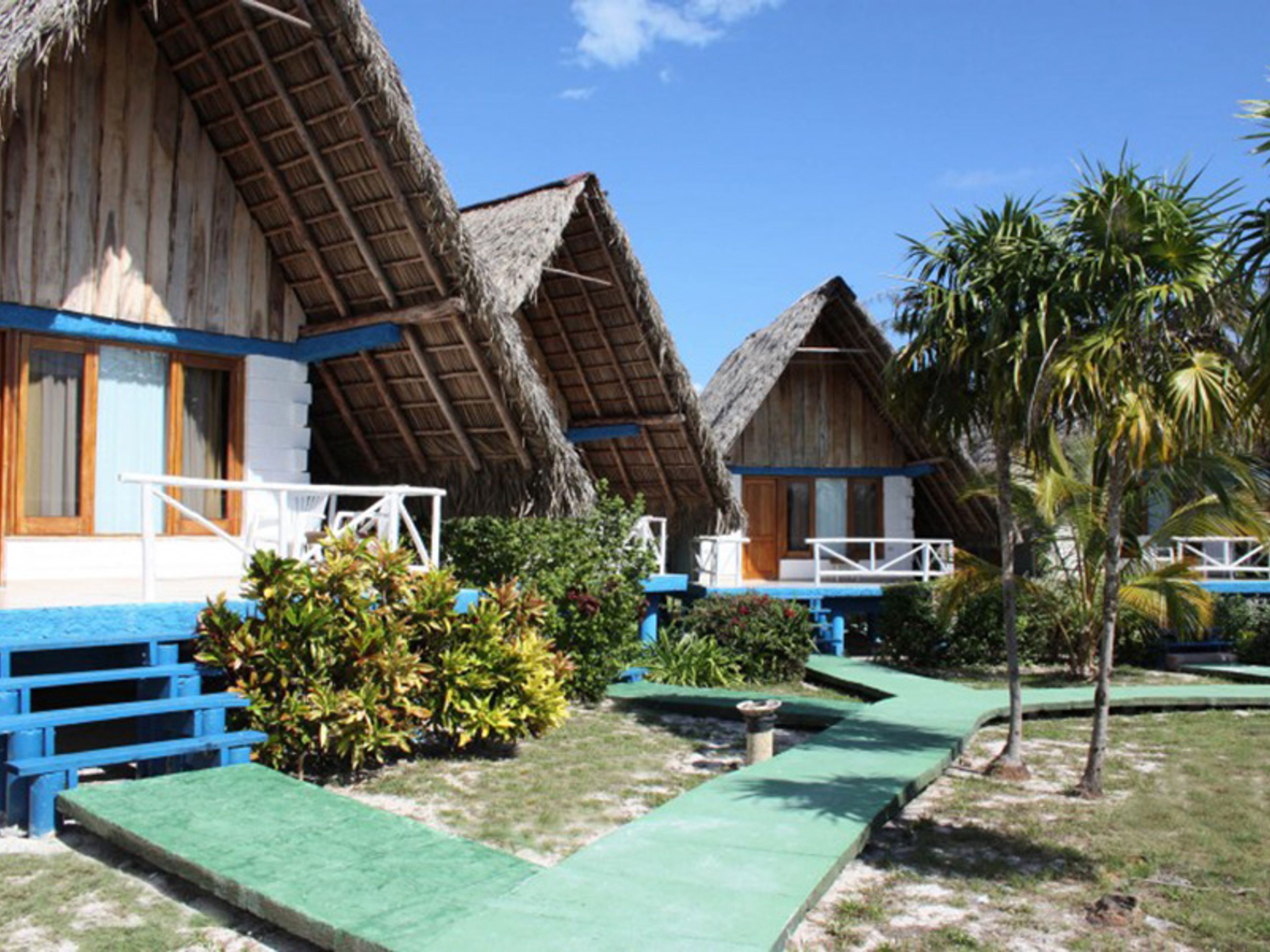 VILLA LINDA MAR