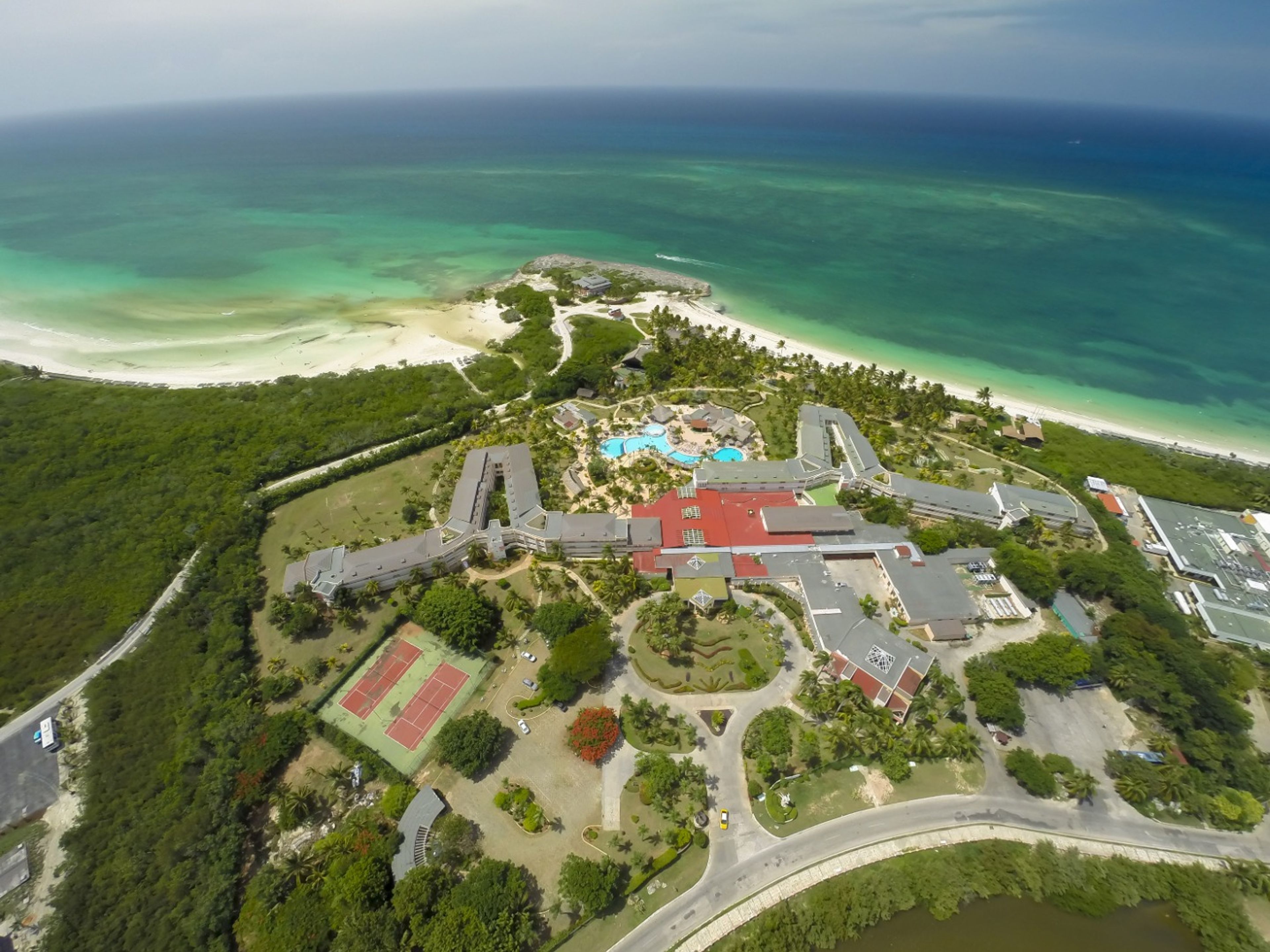 SOL CAYO COCO ALL INCLUSIVE HotelHotel´s aereal panoramic view