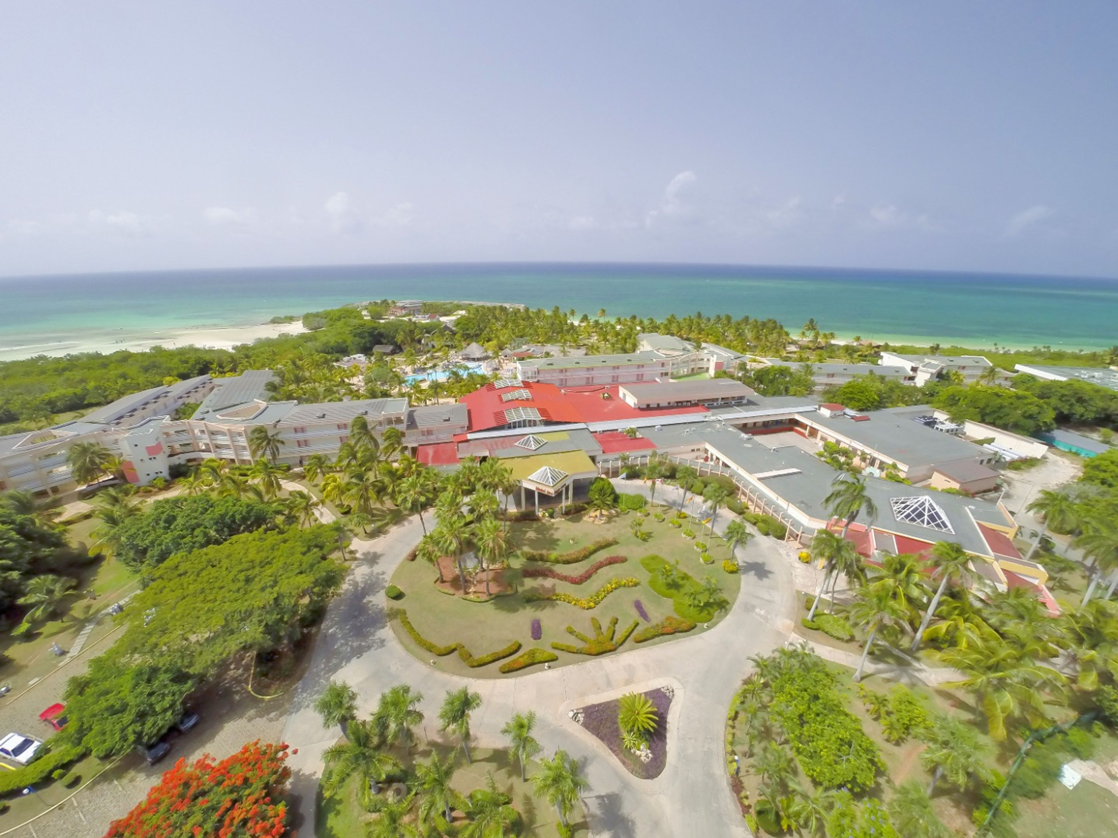 SOL CAYO COCO ALL INCLUSIVE HotelHotel´s aereal panoramic view