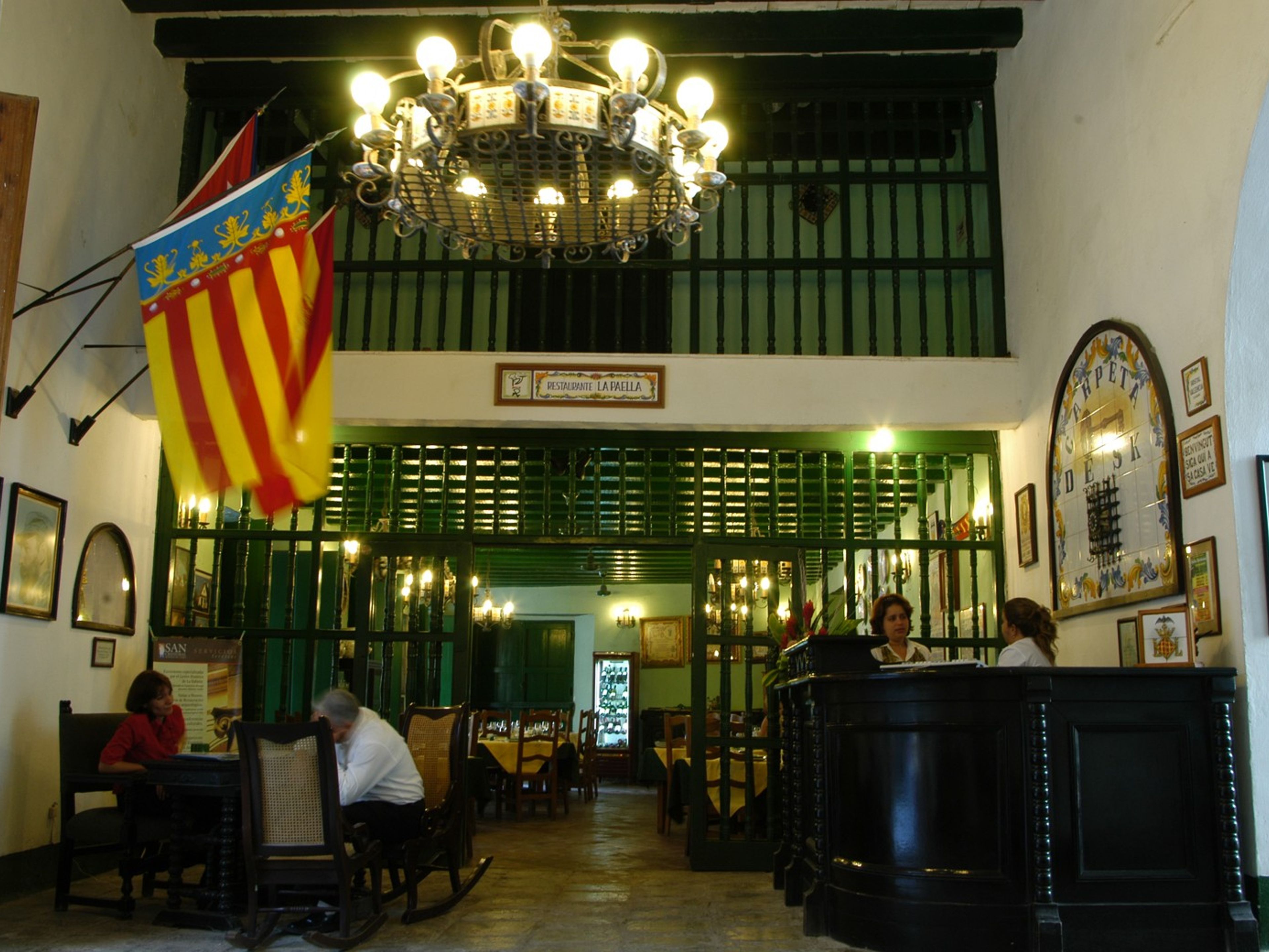 HABAGUANEX VALENCIA HotelHotel reception
