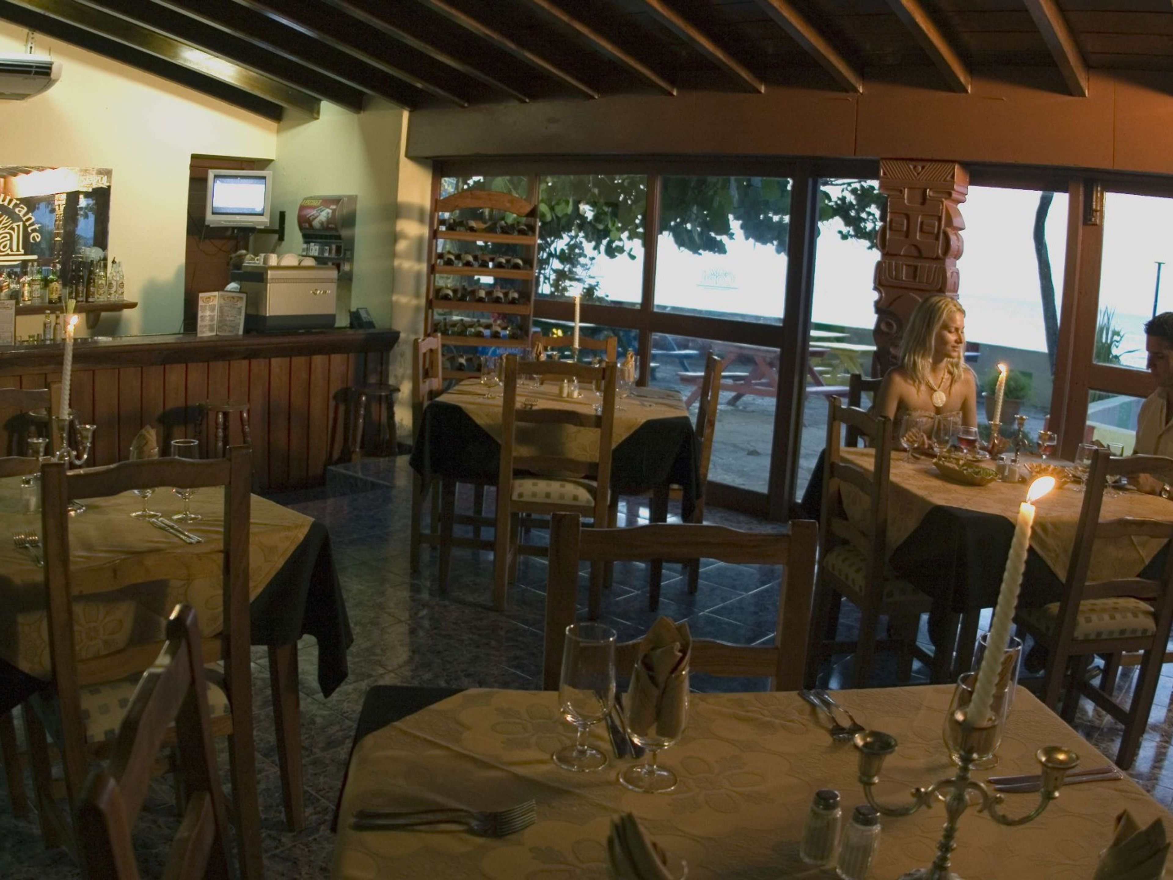 Islazul Sotavento VillaA la carta Restaurant Casa Club Coral (Not included)