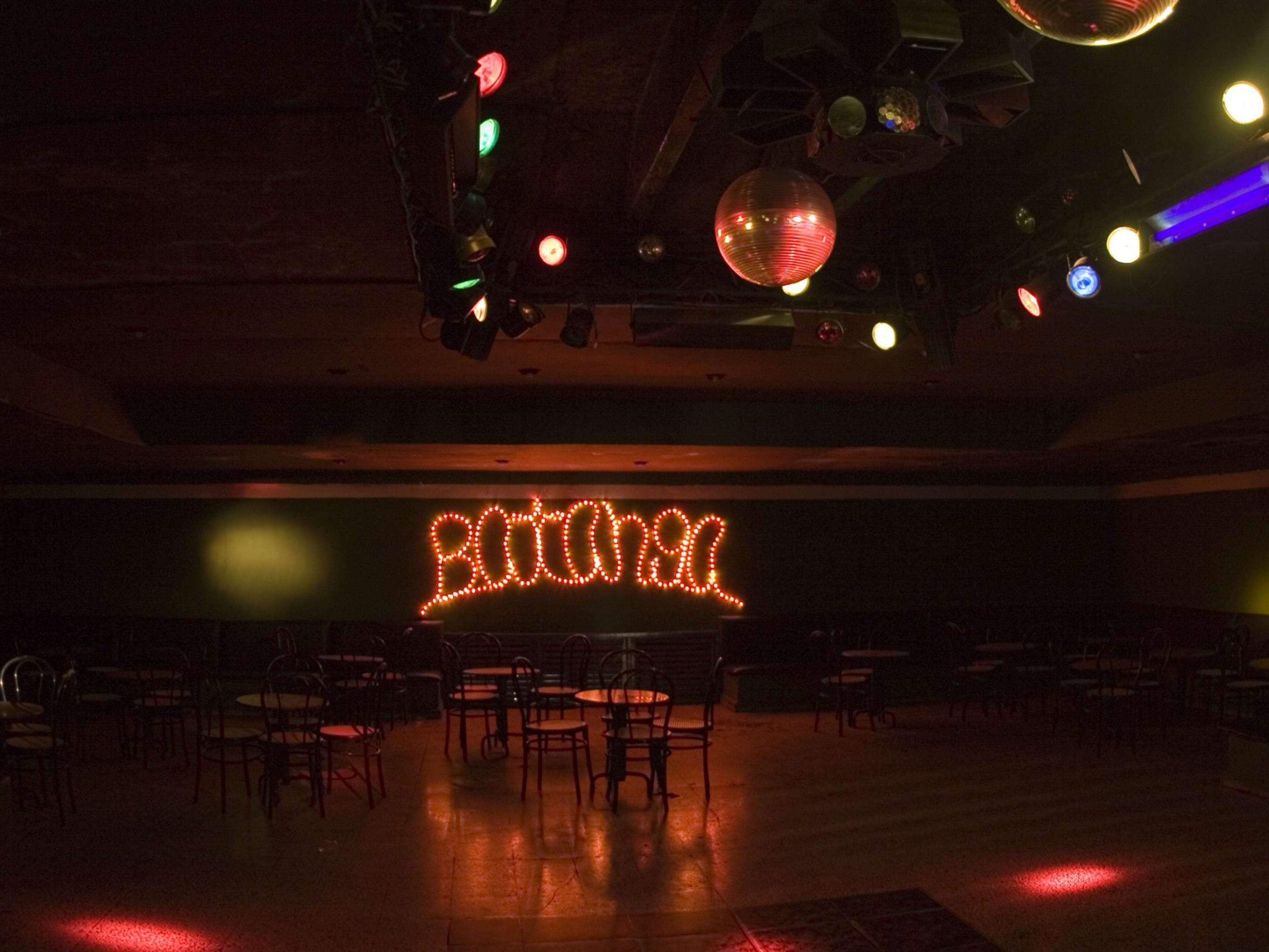 ISLAZUL CIEGO DE ÁVILA HotelDisco Bar Batanga