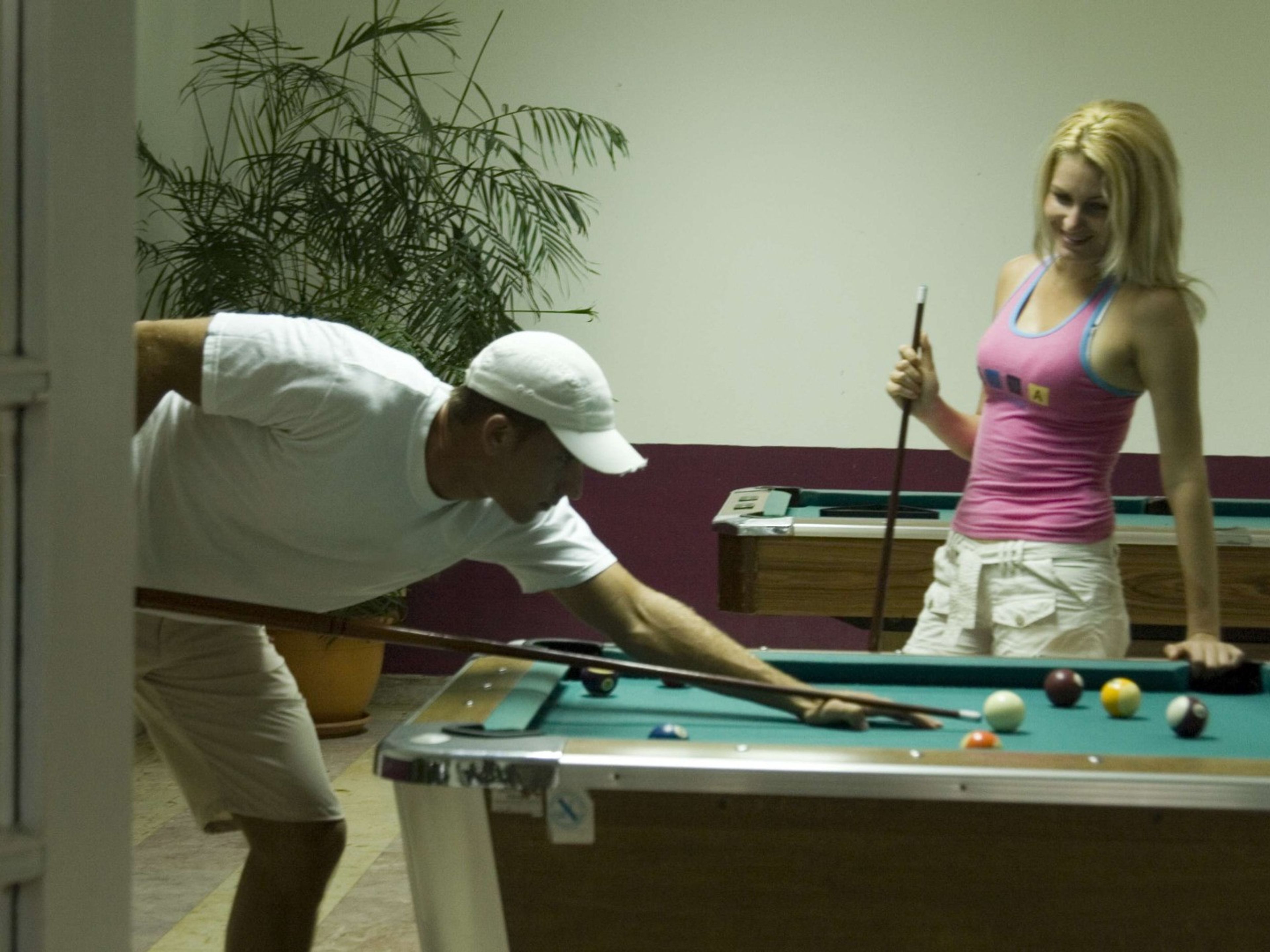 Islazul Acuazul HotelBilliard-Games room