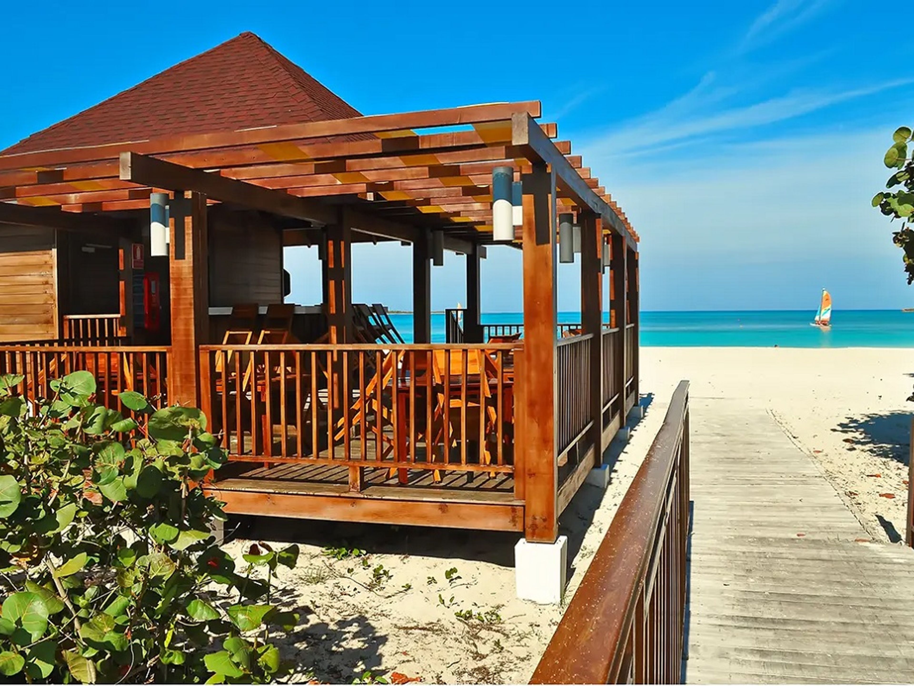 Oтель CAYO SANTA MARÍA THE ONE GALLERYHotel´s beach view