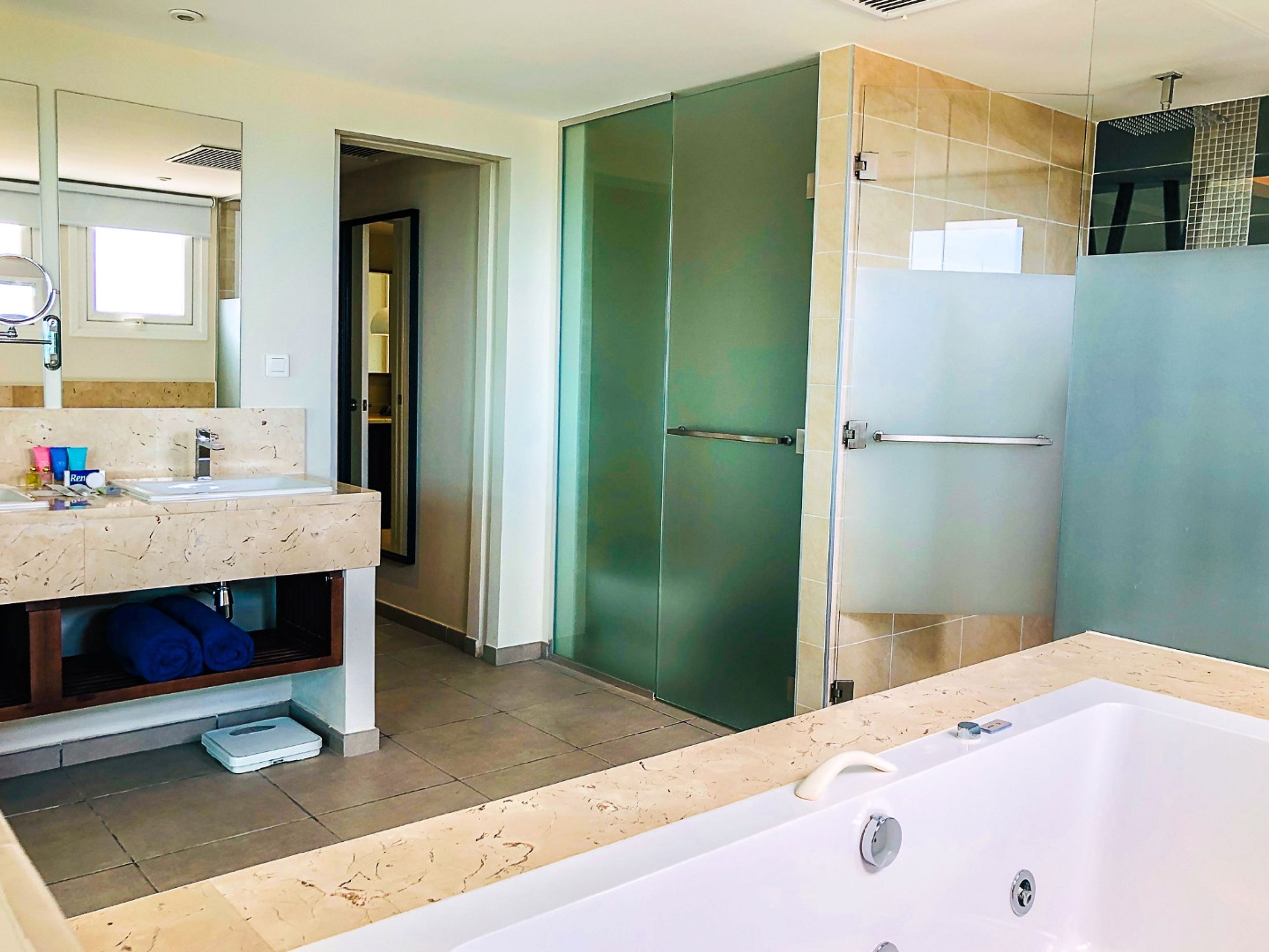 Hotel VALENTÍN CAYO CRUZ - Sólo para adultos mayores de 18 añosJunior suite room details