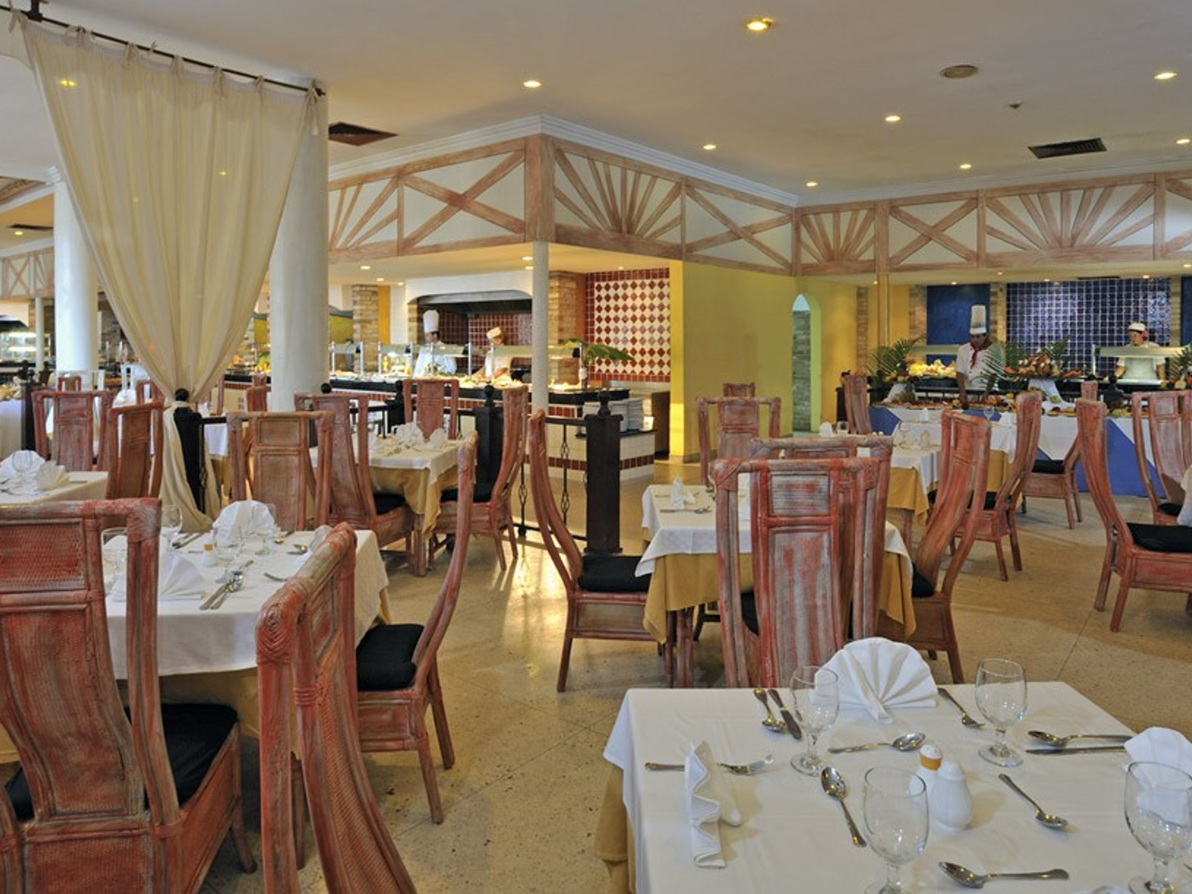 Hotel SOL RÍO DE LUNA Y MARES ALL INCLUSIVEBuffet Restaurant Santa María (Río de Luna)