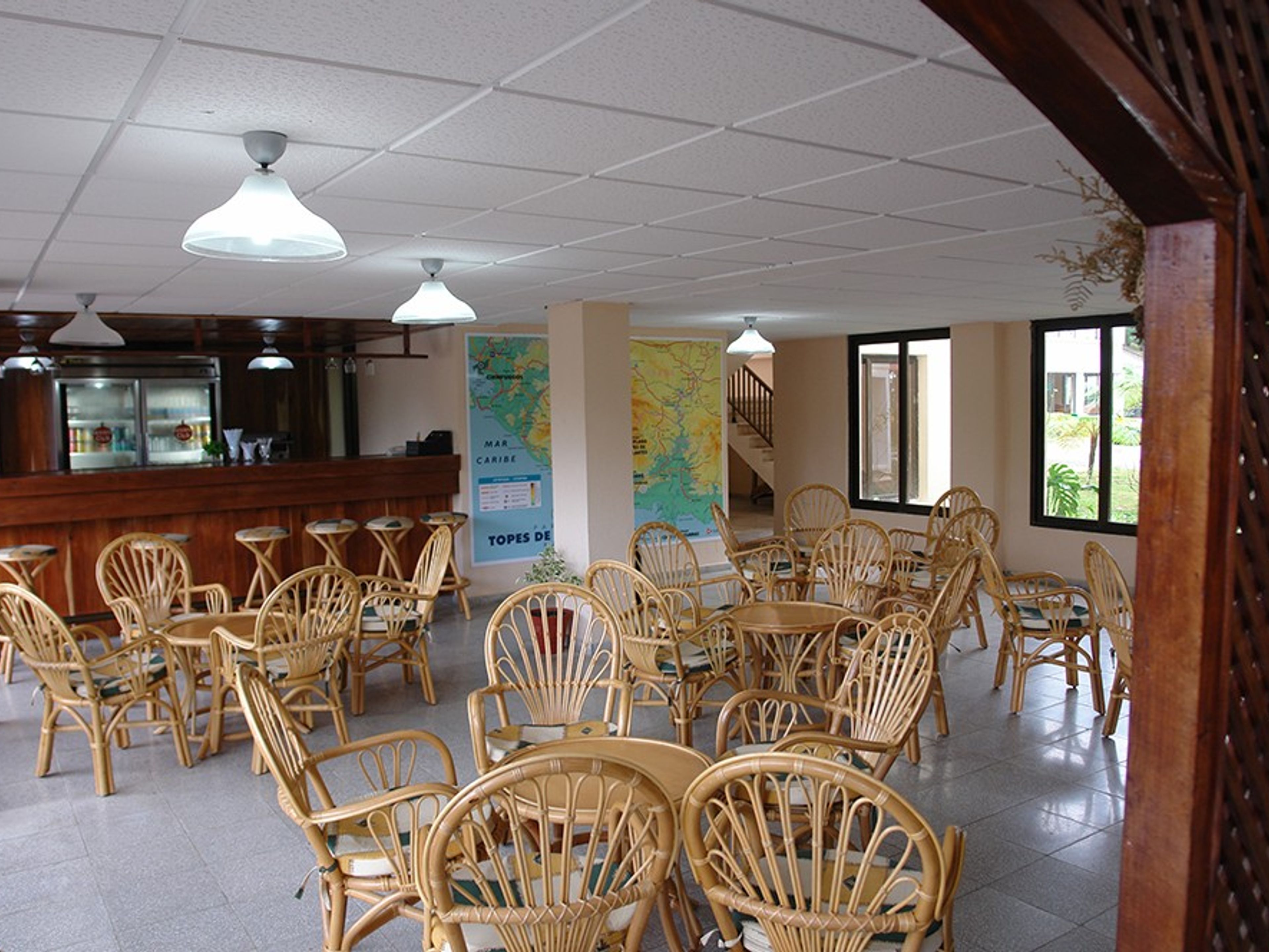 Hotel LOS HELECHOSLobby Bar Café