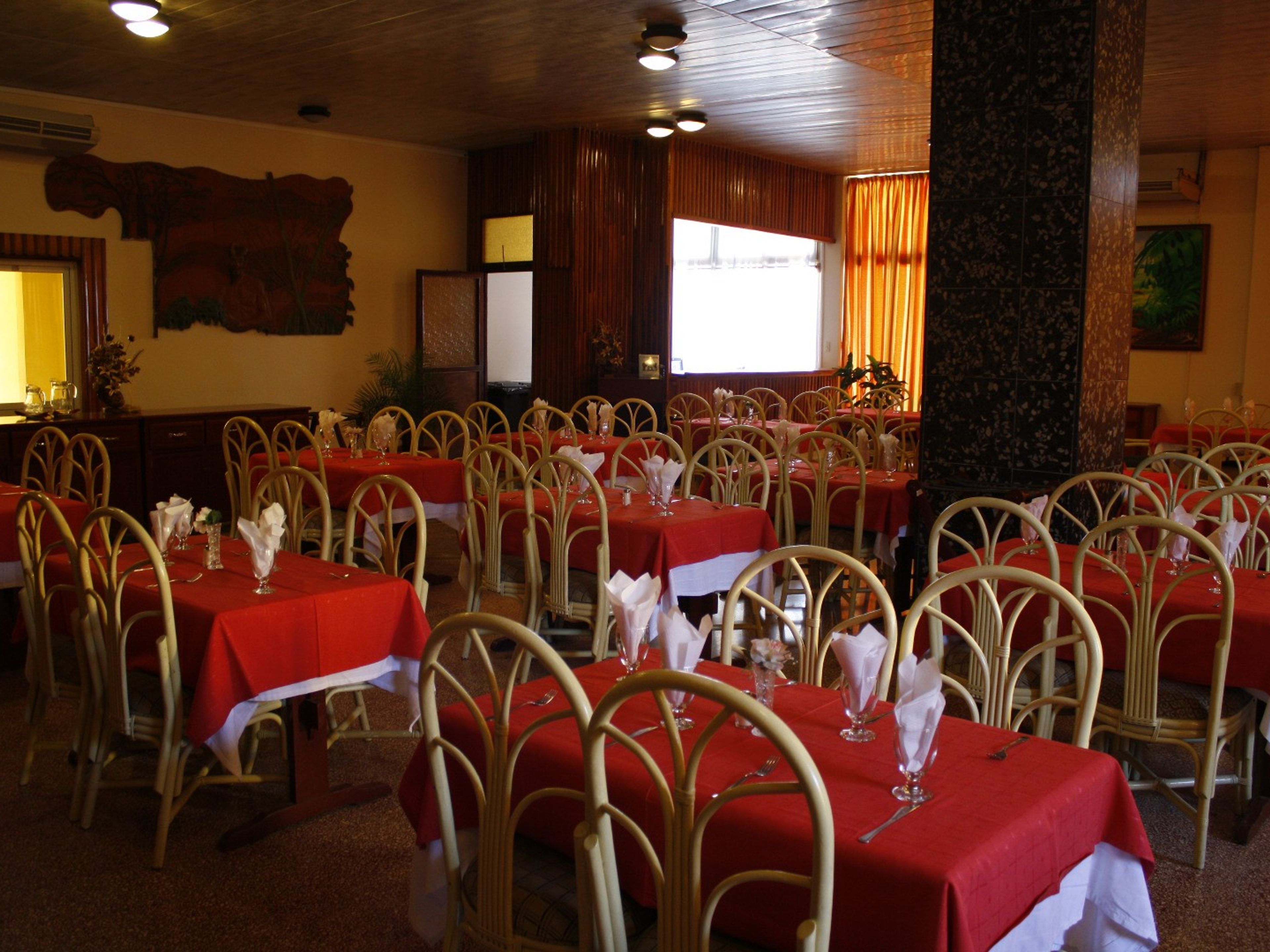 Islazul Santiago Habana HotelA la carte international Restaurant 1957