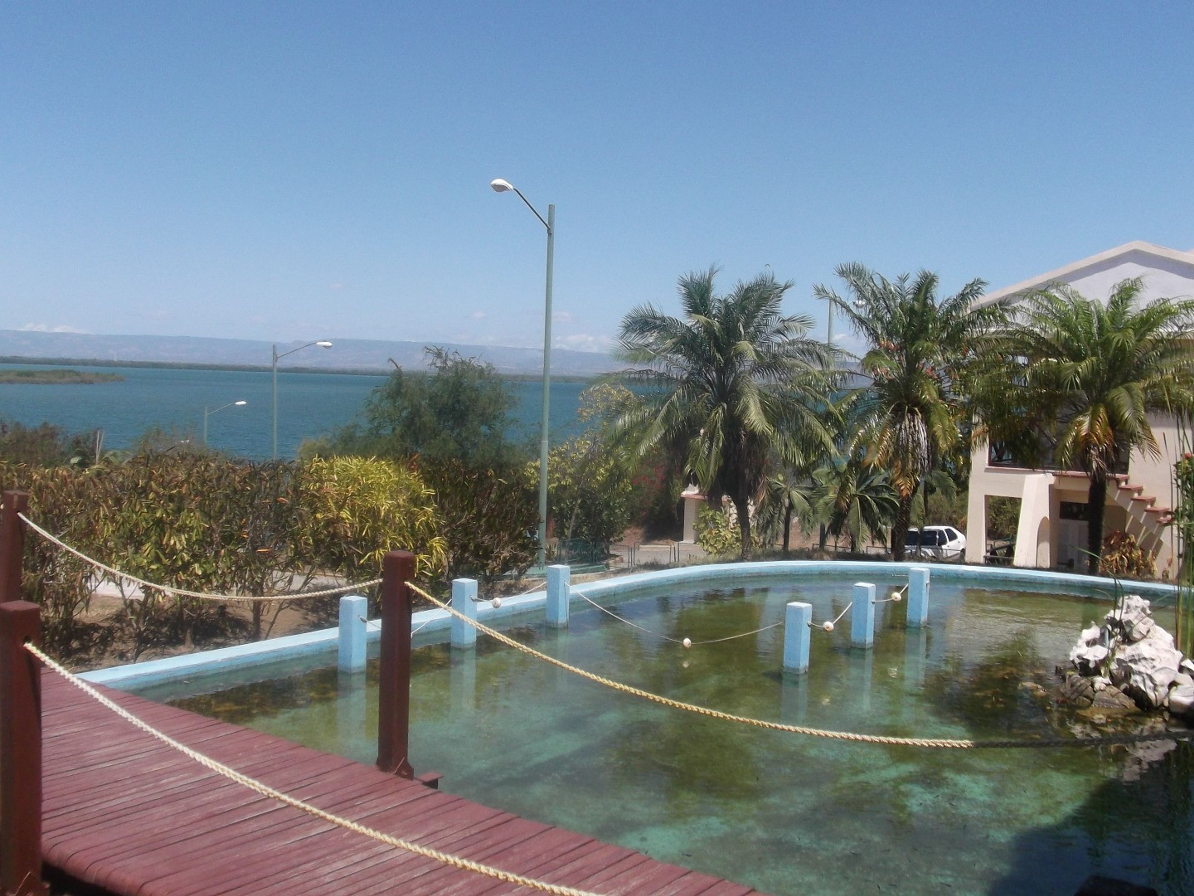 Hotel ISLAZUL CAIMANERAPanoramic hotel & Bay of Guantánamo view