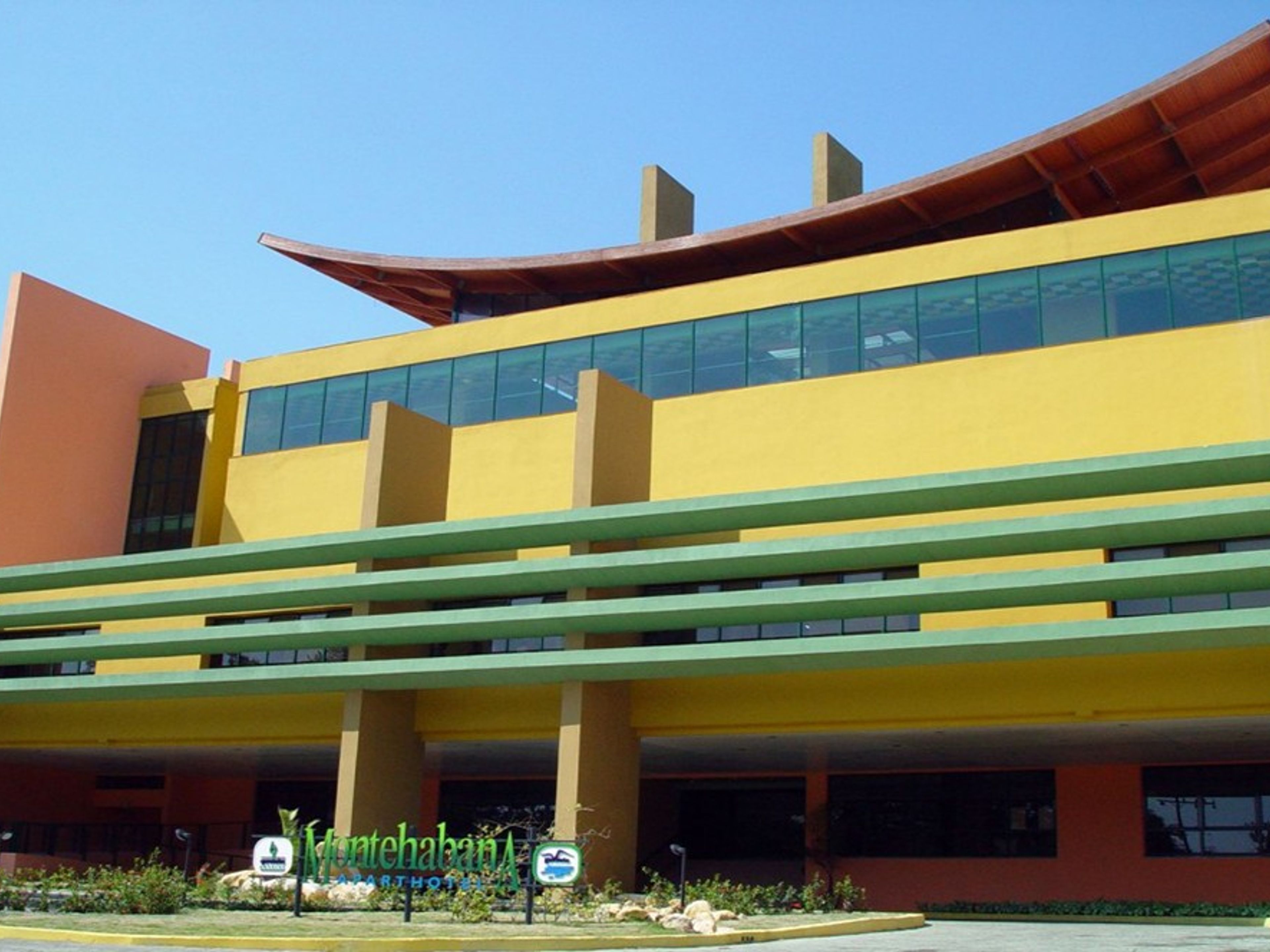 STARFISH MONTEHABANA AparthotelPanoramic aparthotel view