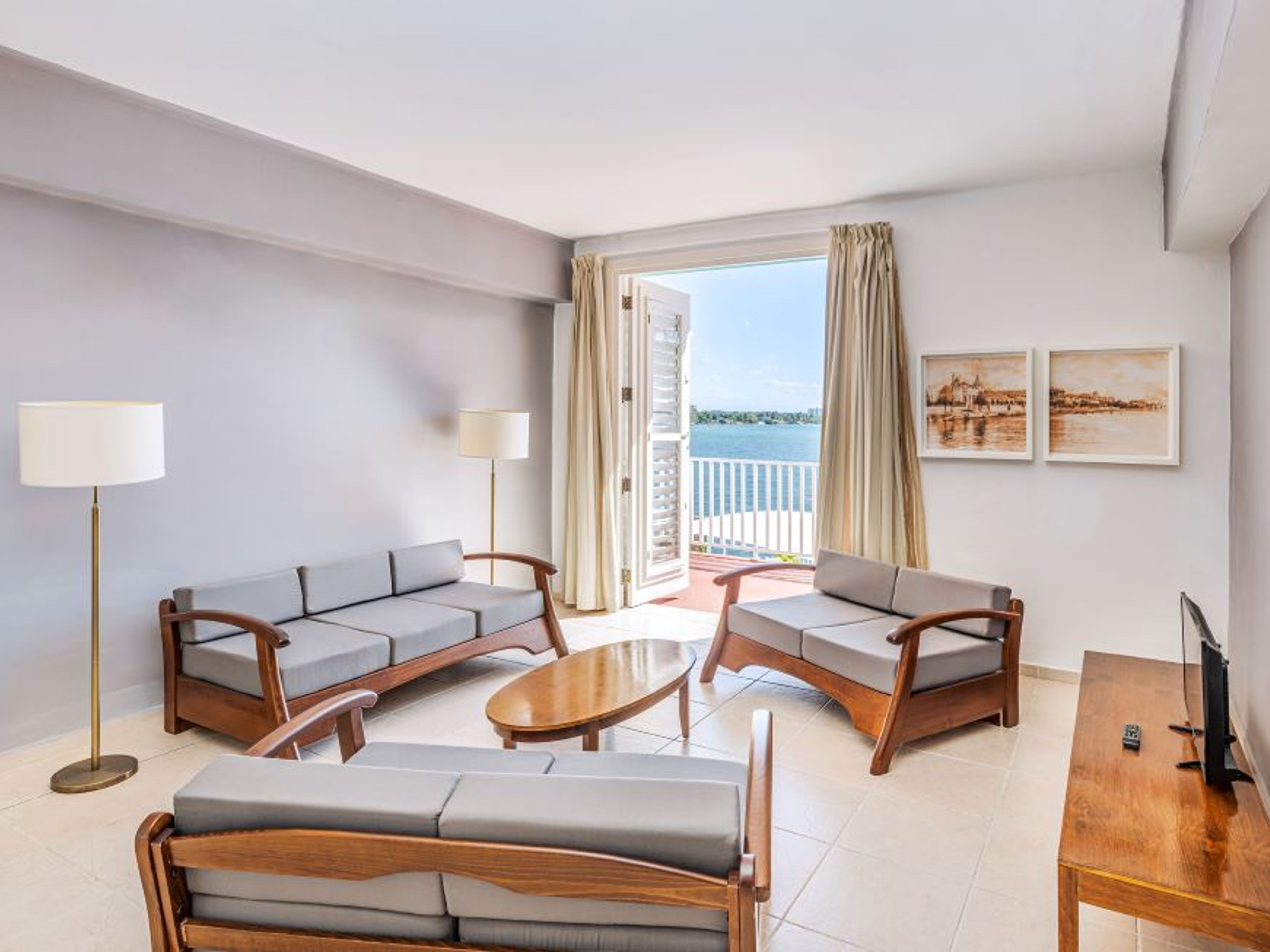 CASA PERLA DEL MAR BY MELIÁ HOTELS INTERNATIONALSEA VIEW JUNIOR SUITE Room