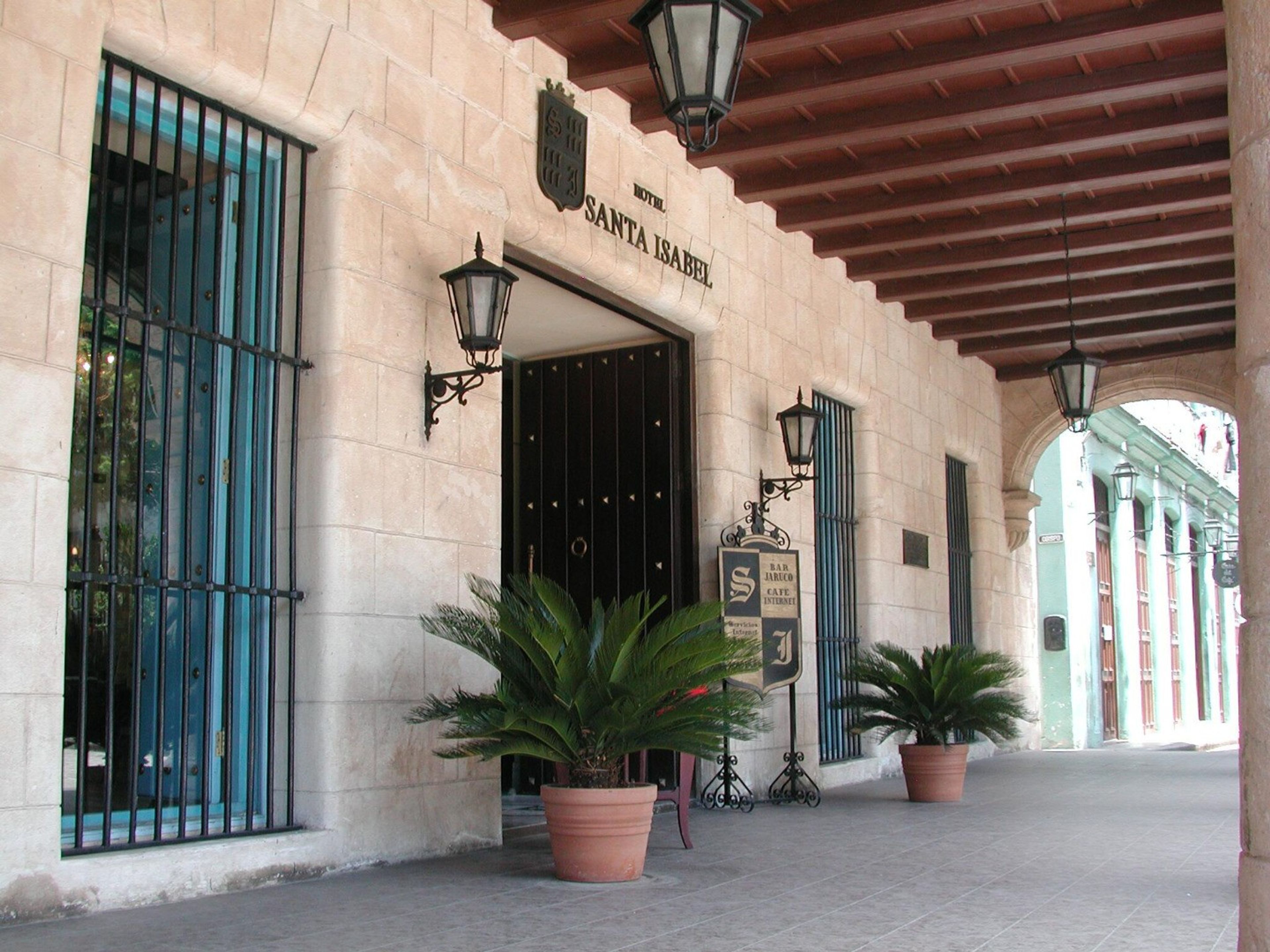 HABAGUANEX SANTA ISABEL HotelHotel entrance