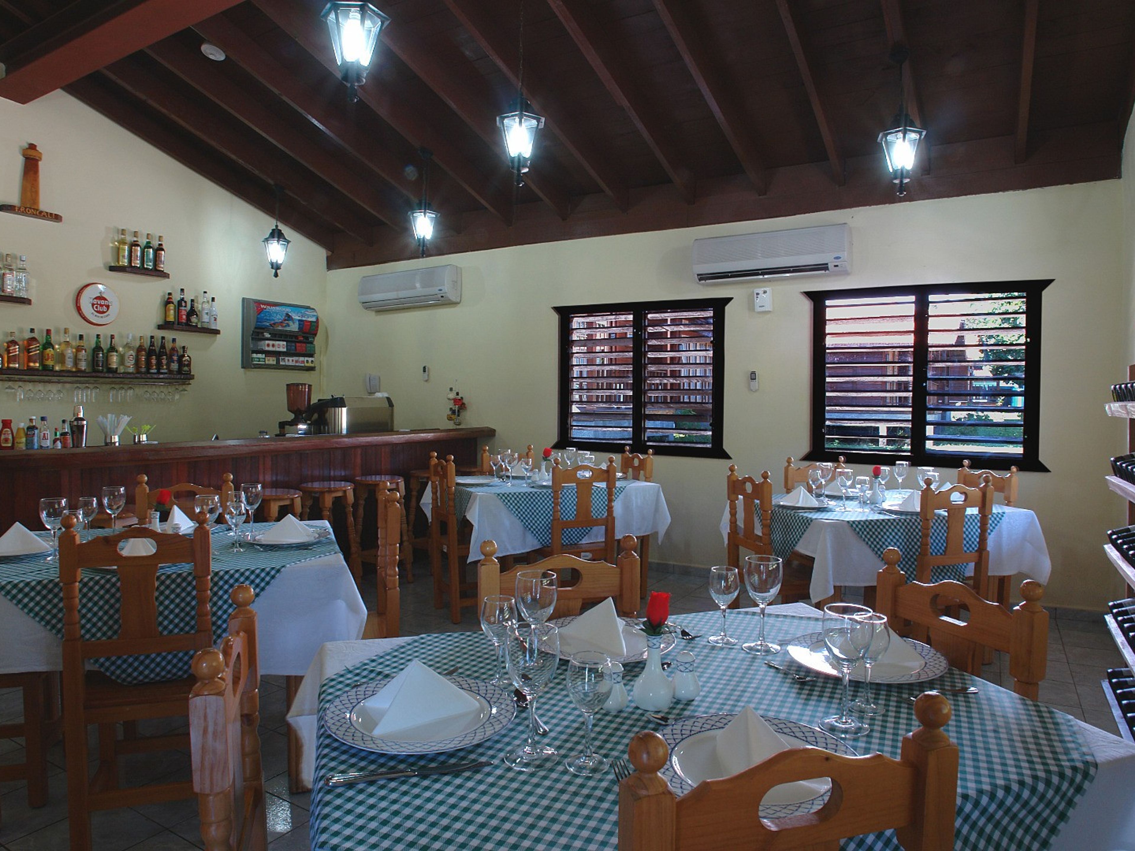 Villa CABO SAN ANTONIORestaurant Roncali