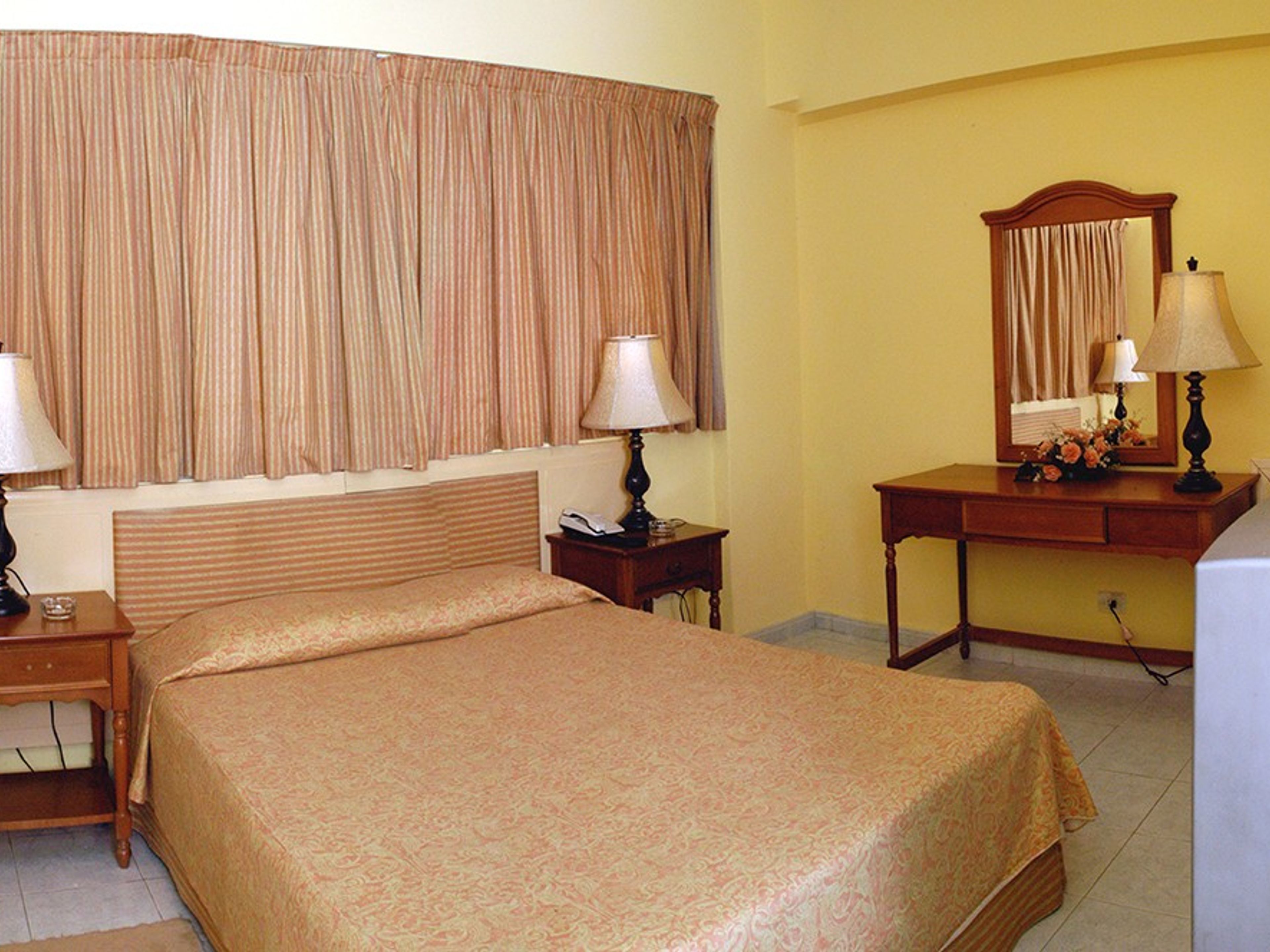 Отель GRAN CARIBE SAINT JOHN’SJunior Suite Room