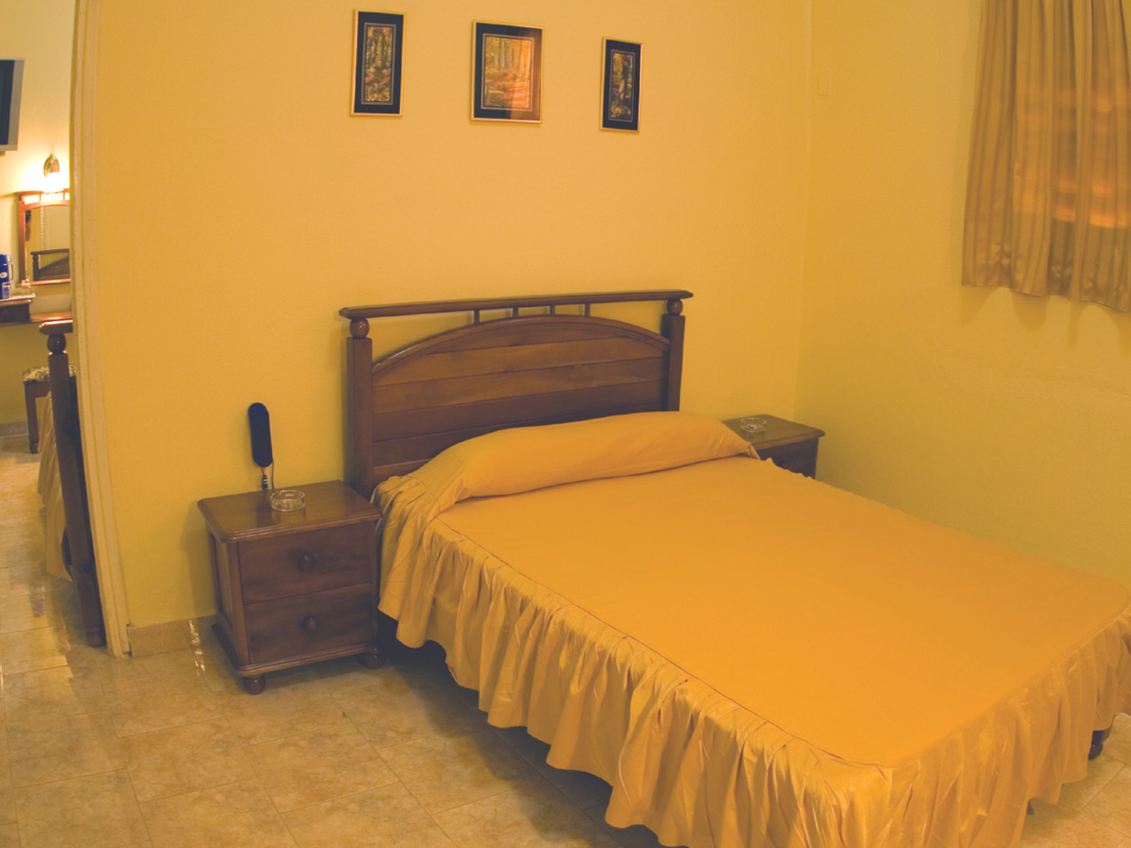 ISLAZUL PUERTO PRINCIPE HotelTriple Room