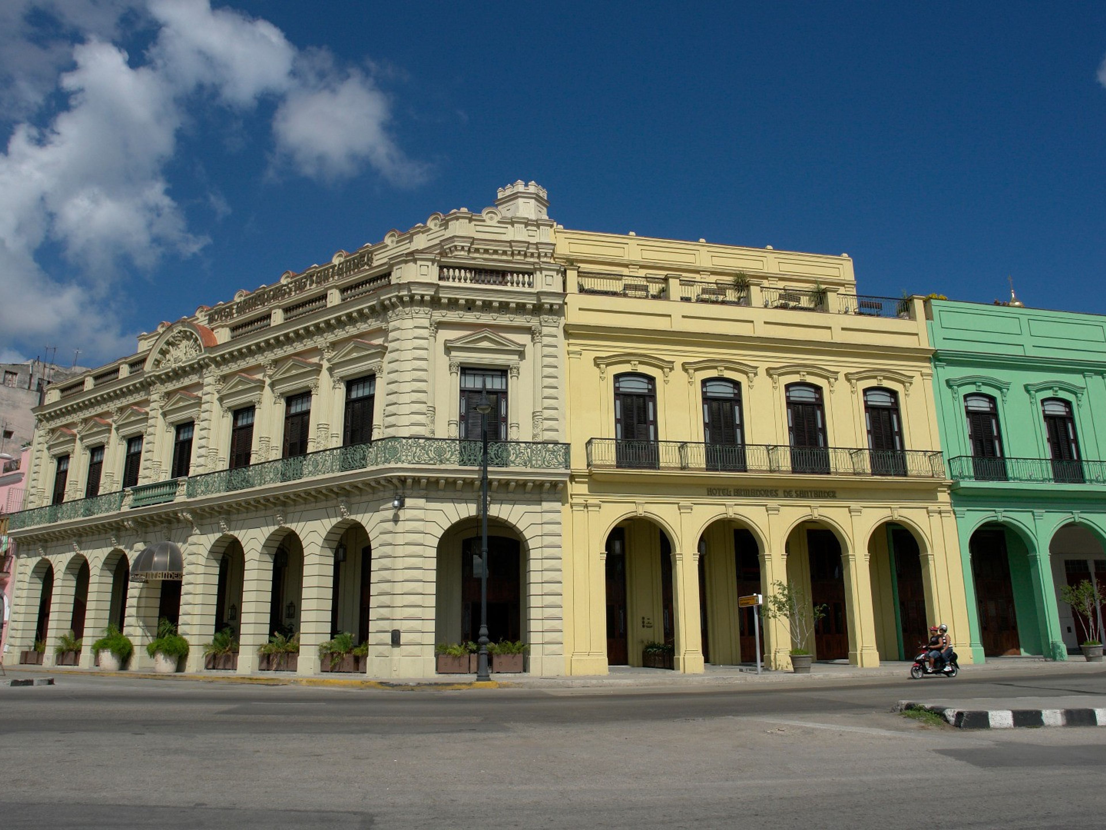 HABAGUANEX ARMADORES DE SANTANDER Hôtel