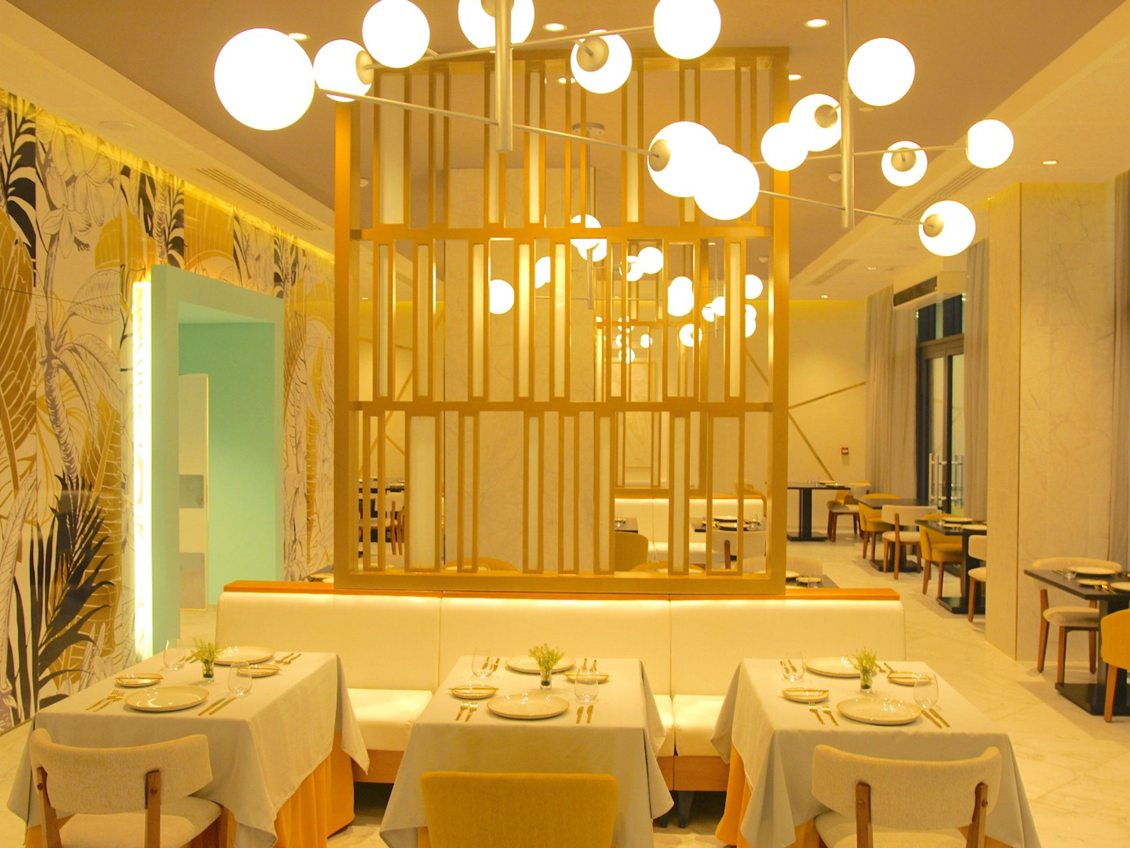 Hôtel GRAND ASTON LA HABANAOro tematic restaurant