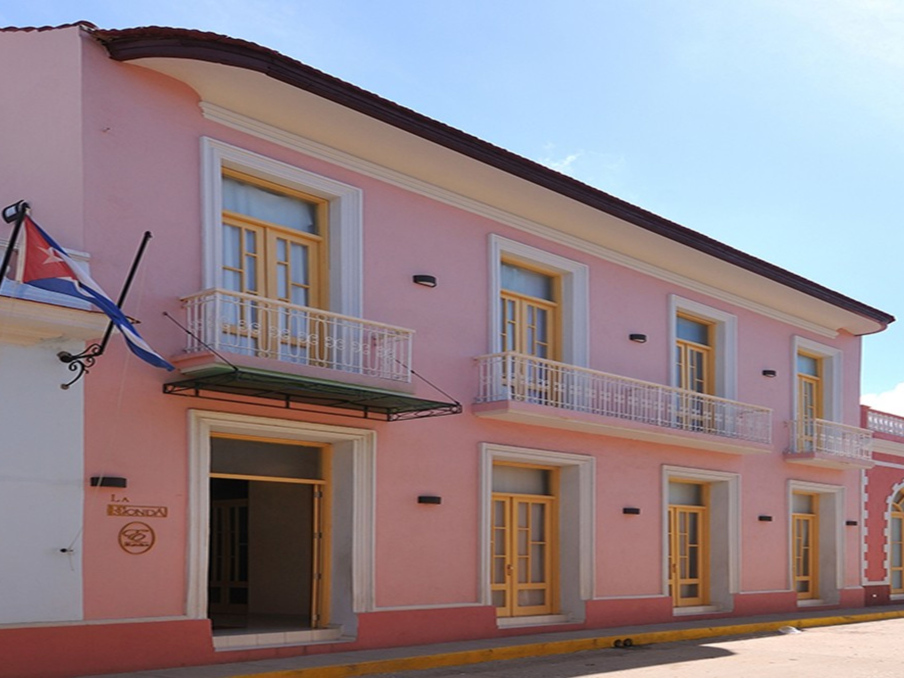 Hotel E La Ronda