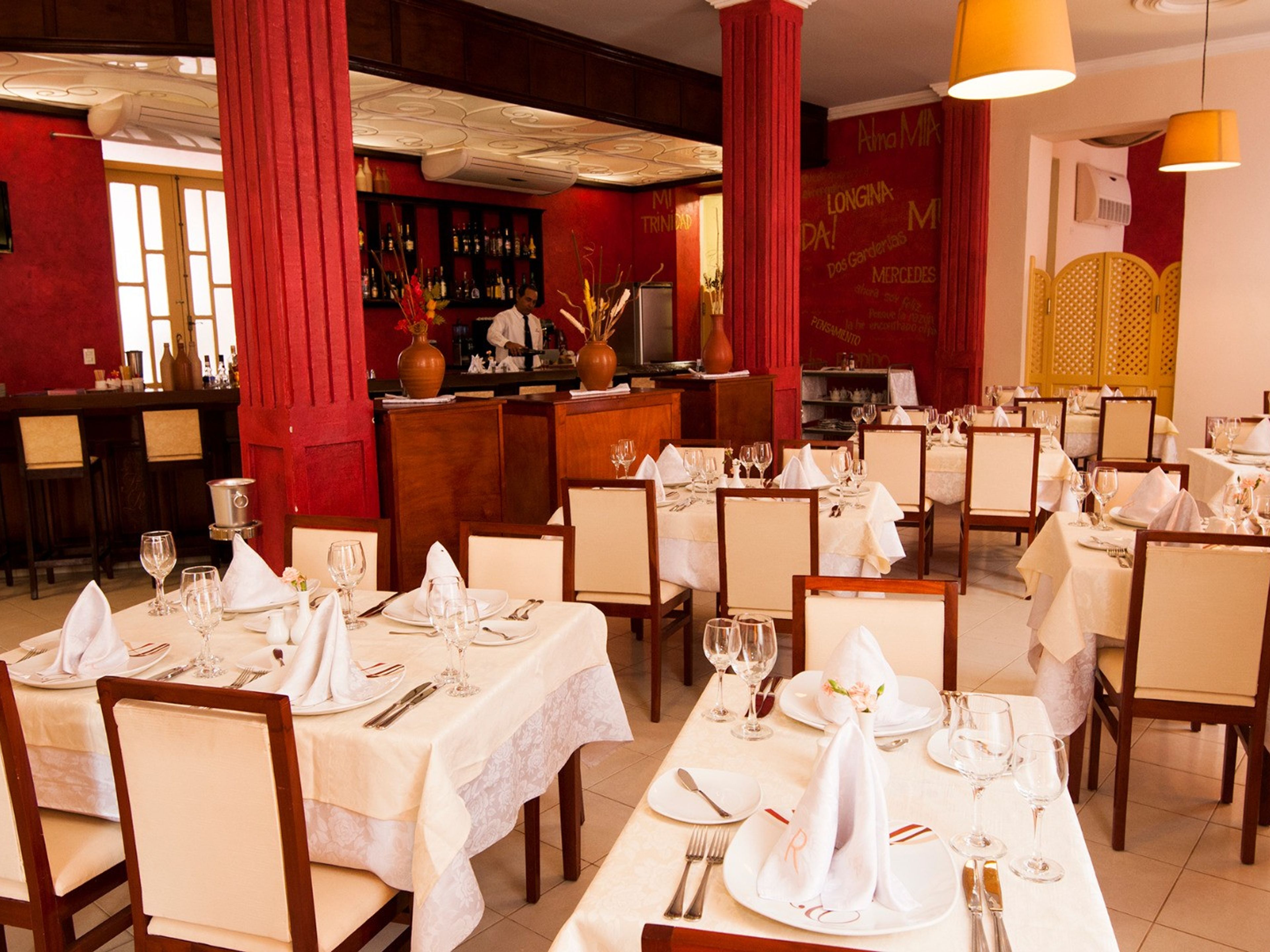 Hotel E La RondaA la carte Restaurant