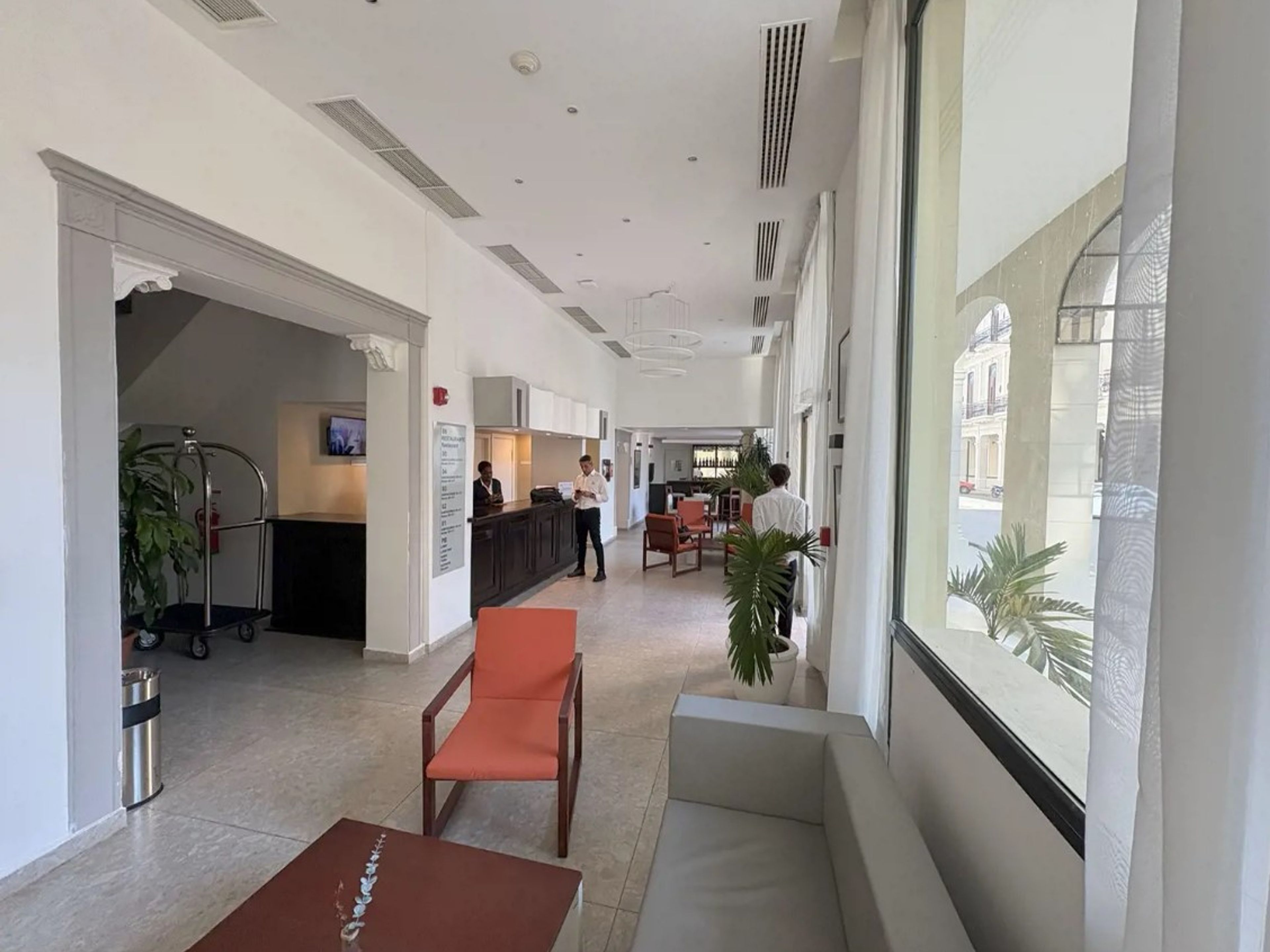 VILA GALÉ EXPRESS PARK VIEW HotelHotel reception