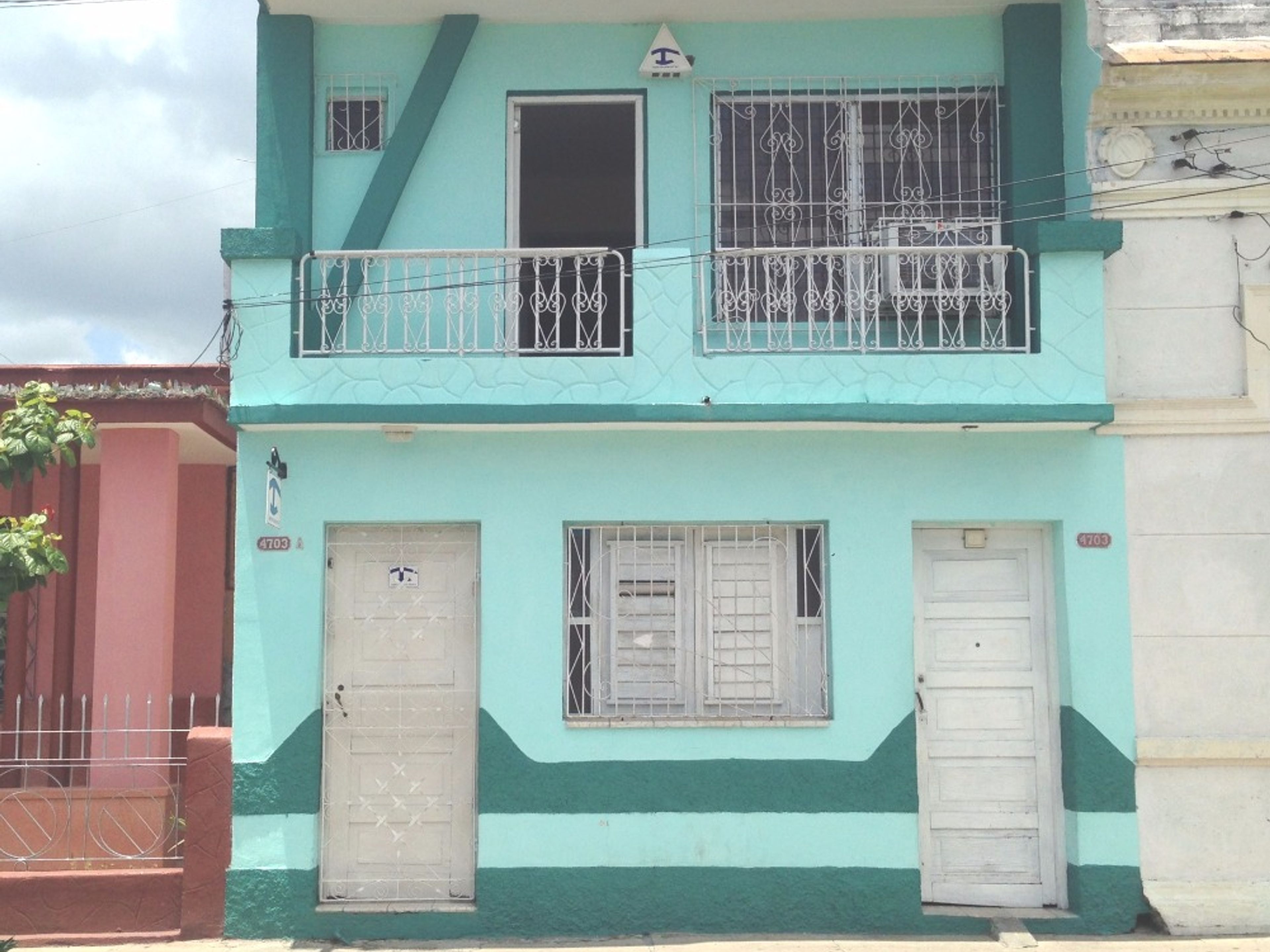 Hostal López de Eidolidia  y Pepe, SANTA ELENA, No. 4703 A
